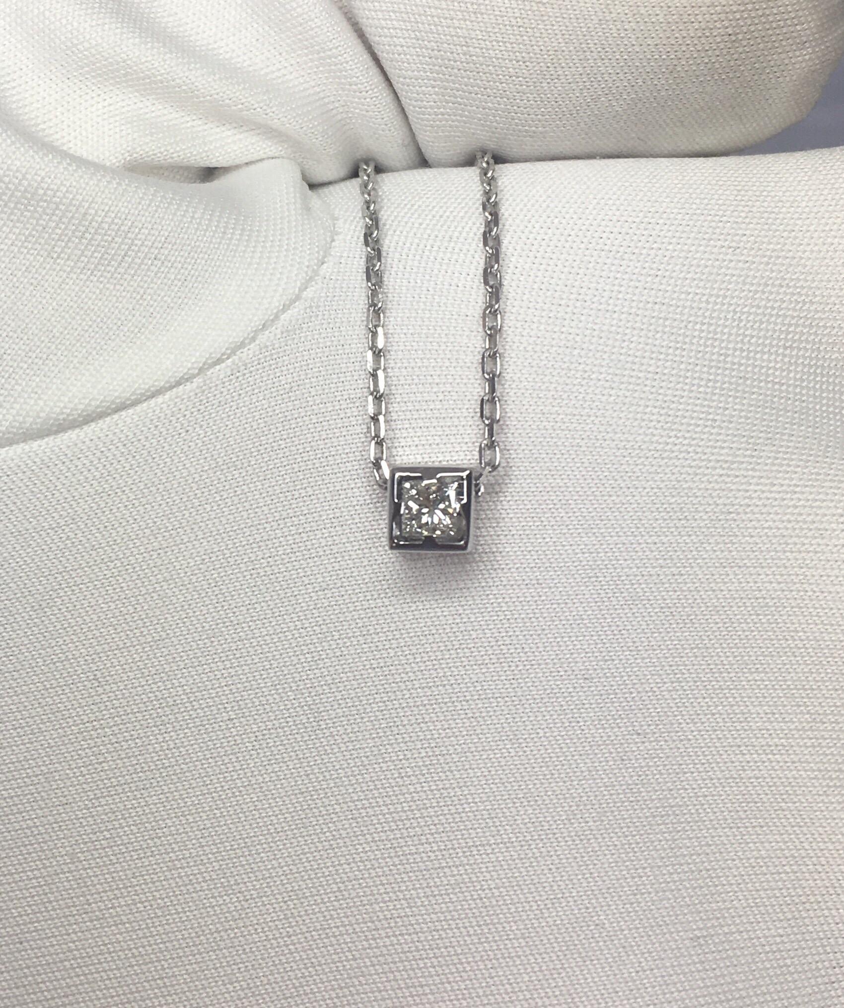 Gucci 18k white gold diamond pendant.

Fine Gucci jewellery piece with a 0.25ct princess/square cut diamond with excellent colour and clarity. Not graded, but a design house like Gucci will only ever use excellent quality diamonds.
This is set in a