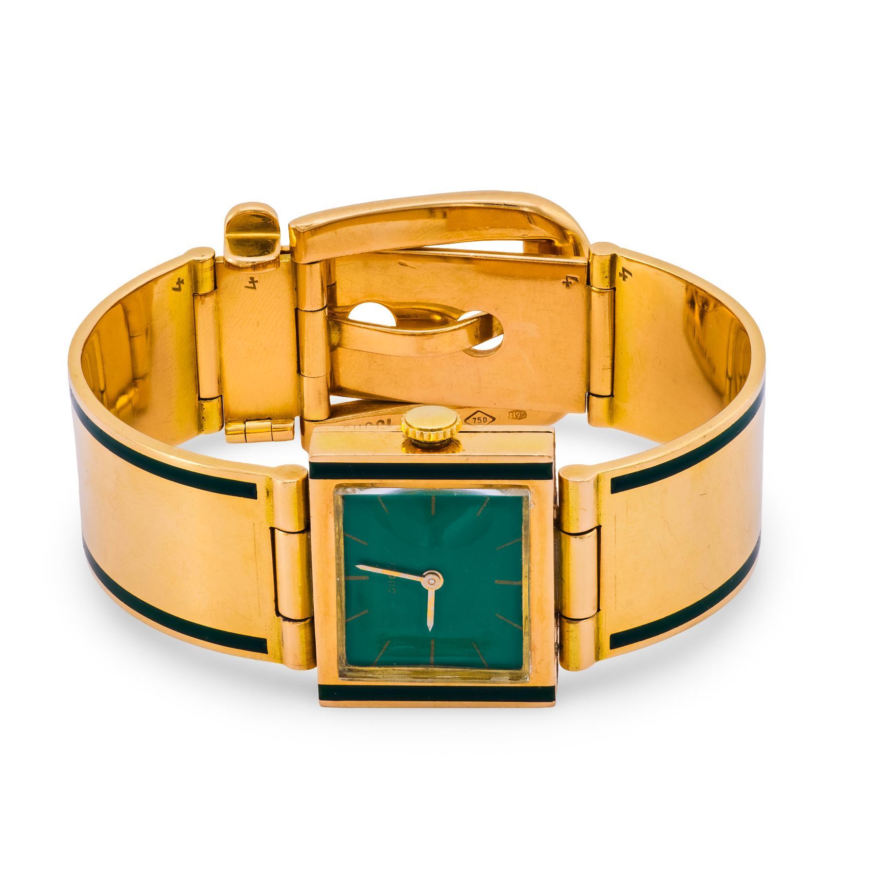 Contemporaneo Orologio Gucci in oro giallo 18 carati e smalto verde in vendita