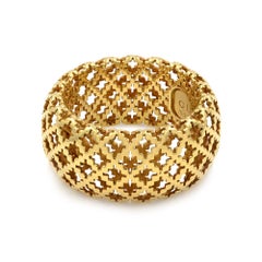 Gucci 18 Karat Yellow Gold Diamantissima Iconic Ring