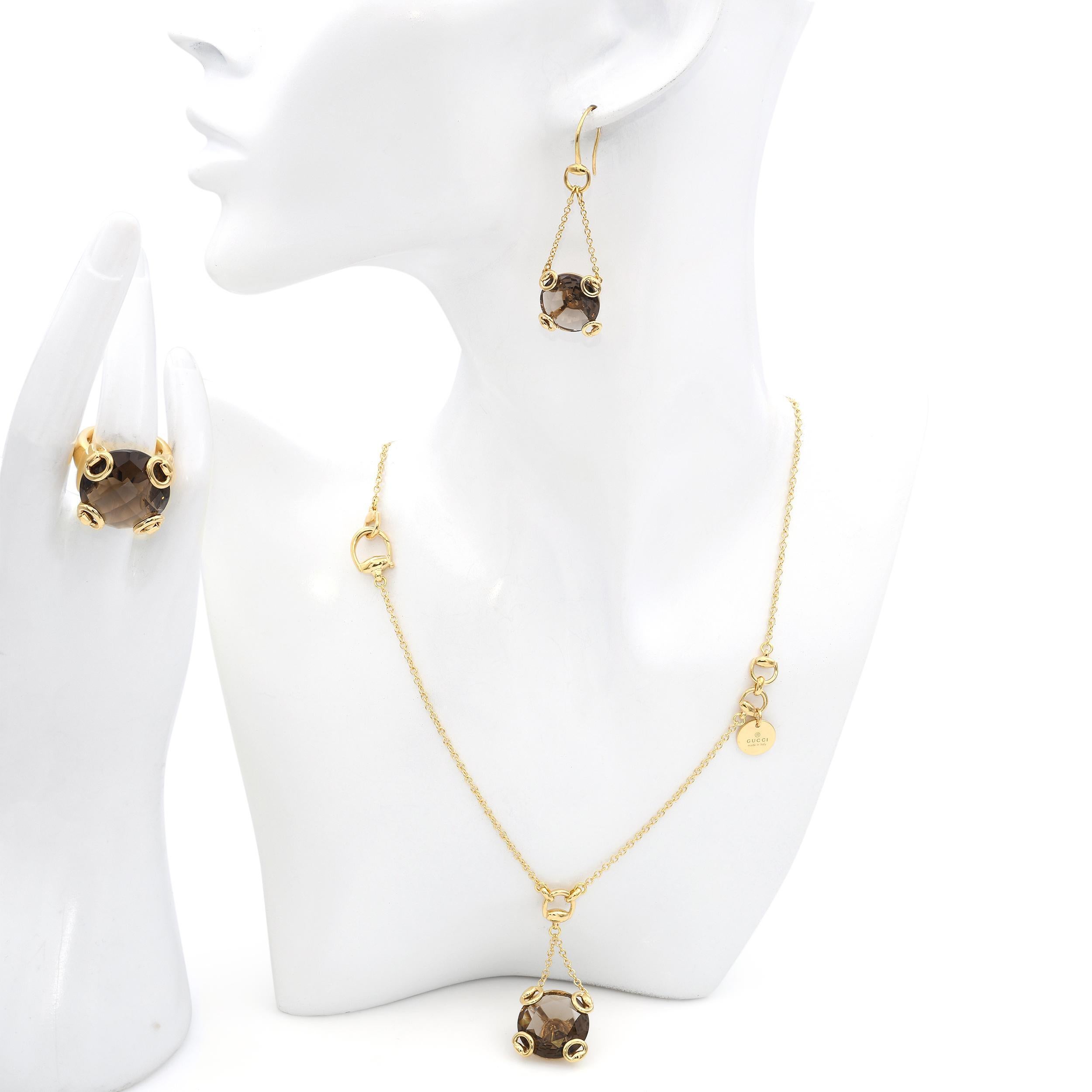 Gucci Collana, orecchini e anello con quarzo fumé in oro giallo 18k In condizioni buone in vendita a New York, NY
