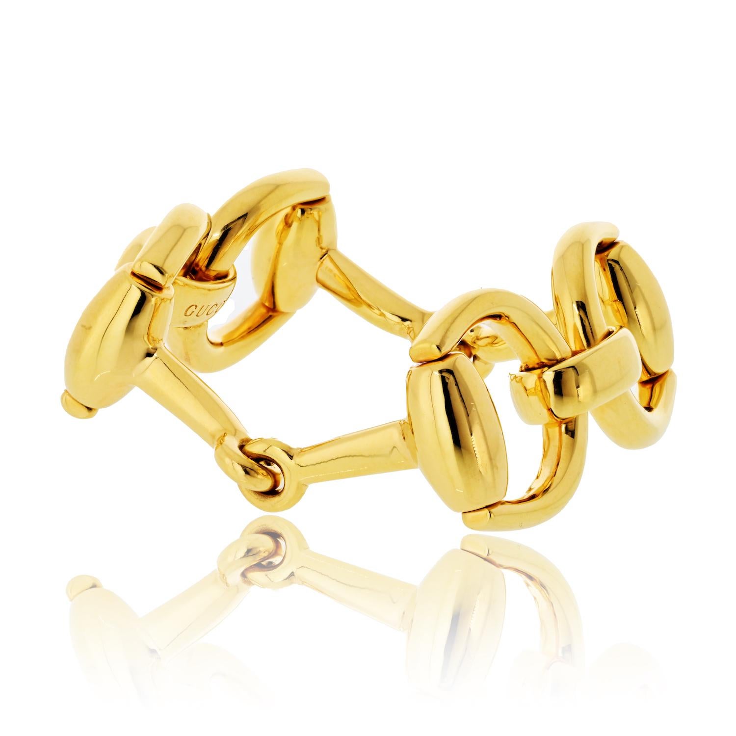 Women's Gucci 18K Yellow Gold Horsebit Vintage Large Link Bracelet For Sale