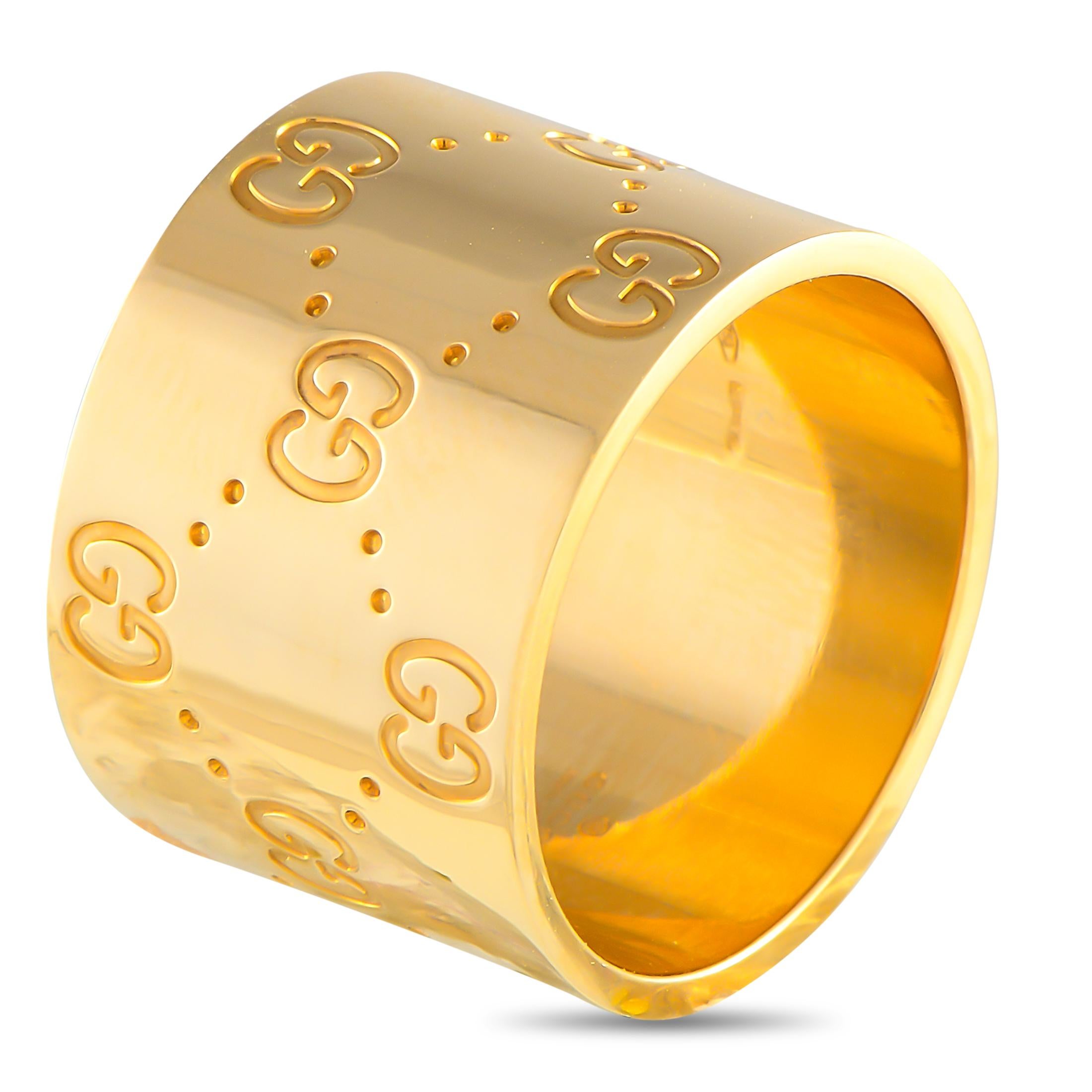 This sleek, sophisticated Gucci ring will add a touch of luxury to any ensemble. Crafted from 18K Yellow Gold, the brands iconic Double G logo successfully takes center stage. This piece features a 12mm wide band and a 2mm top height.This jewelry