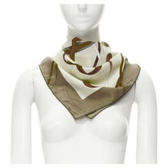 GUCCI 1921 Collectional Signature Horsebit print 100% silk 85cm square scarf
