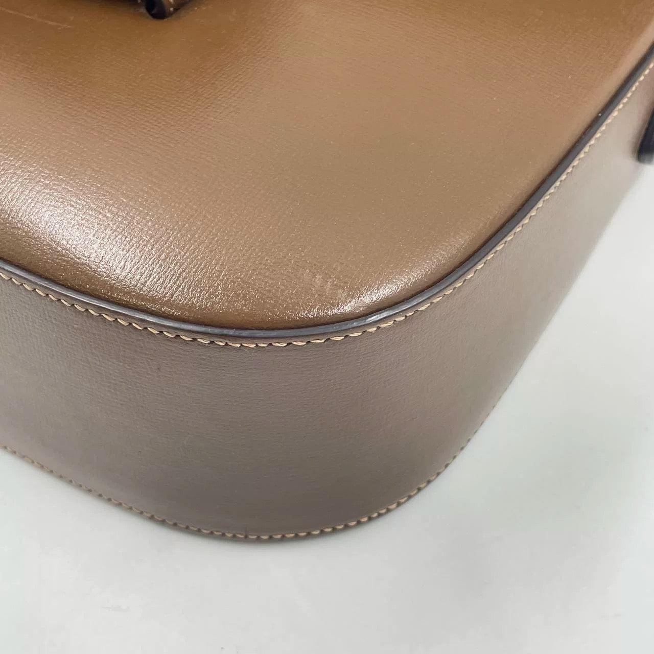 Gucci 1955 Horsebit Shoulder Bag Caramel Brown Leather Medium For Sale 15