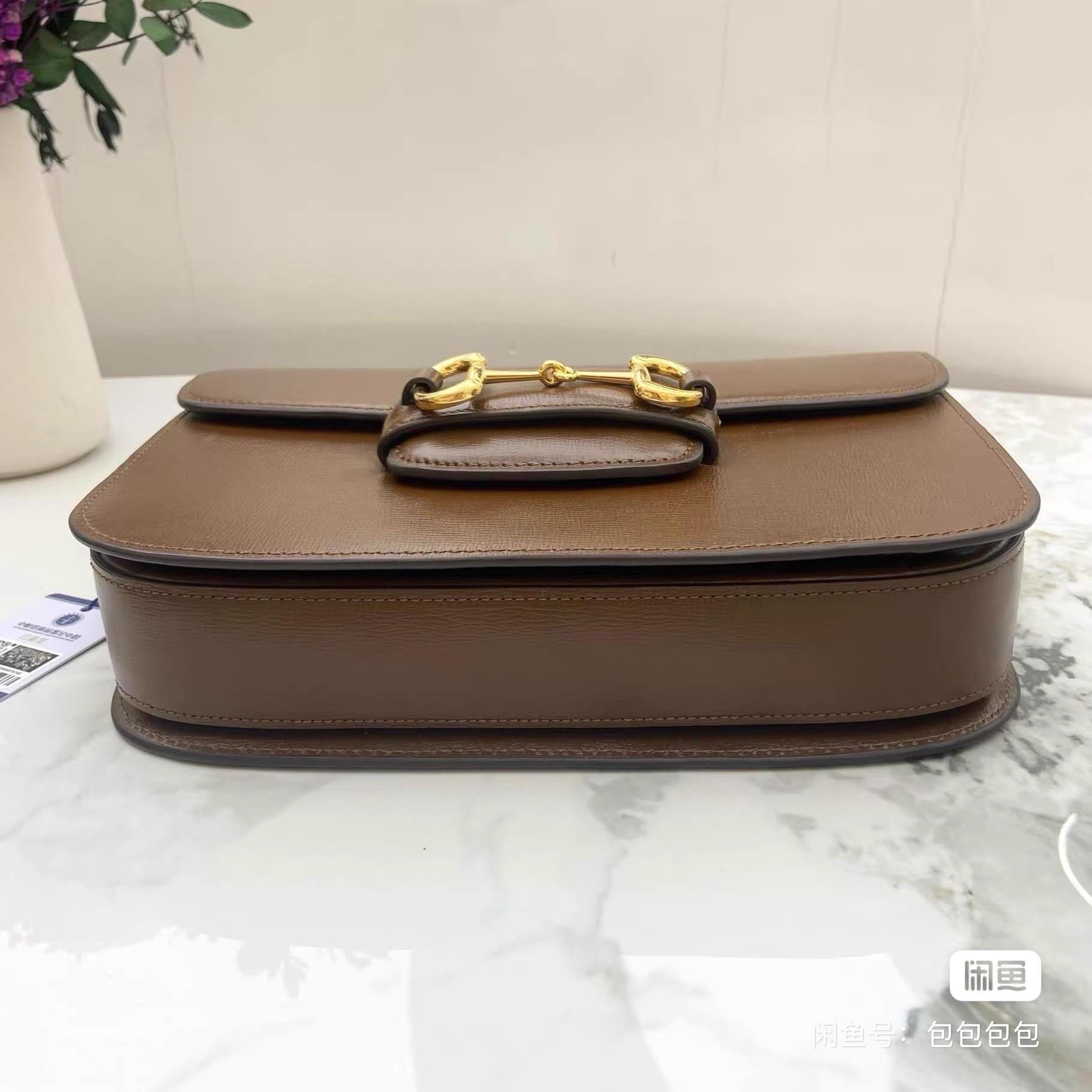 Gucci 1955 Horsebit Shoulder Bag Caramel Brown Small Leather For Sale 3
