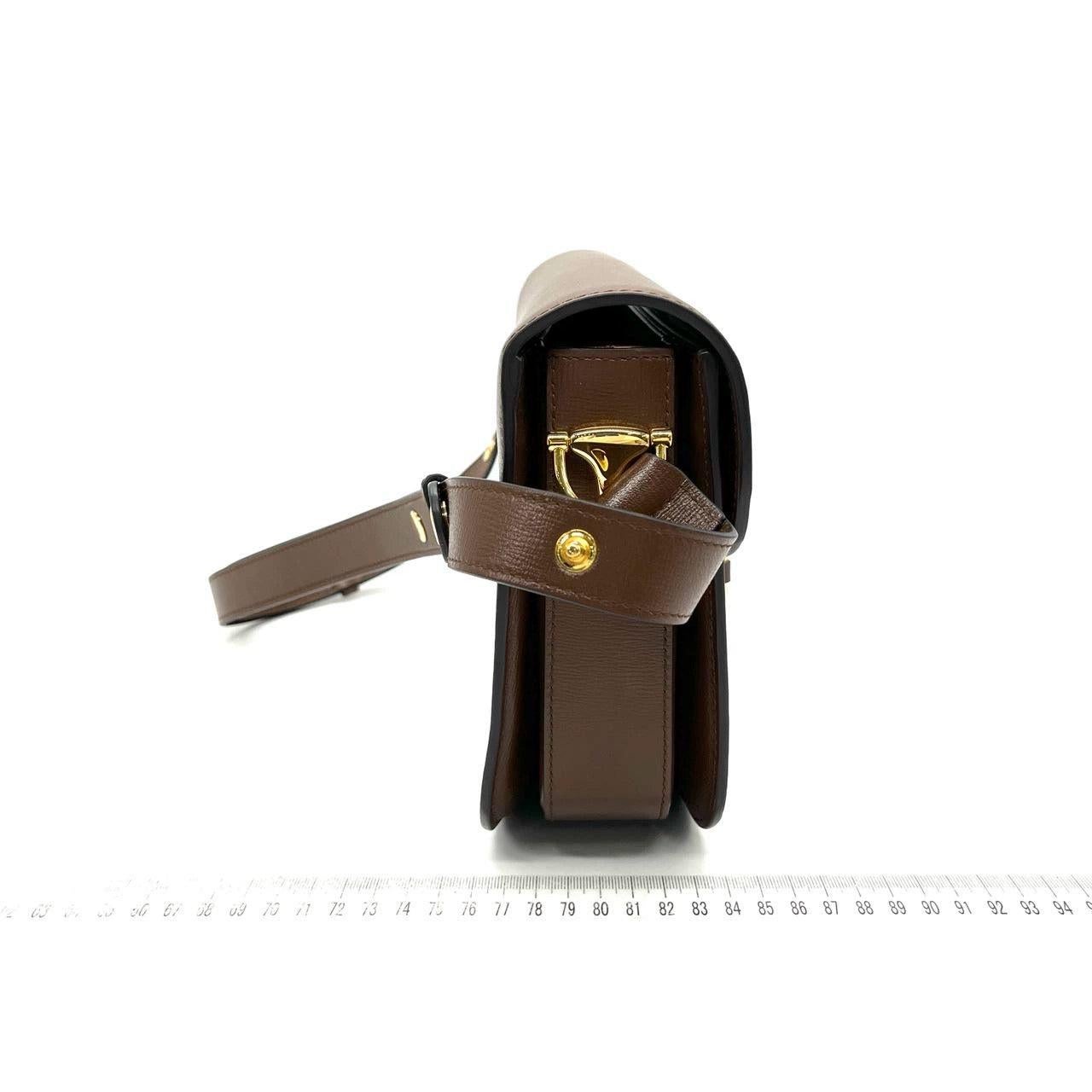 Gucci 1955 Horsebit Shoulder Bag Caramel Brown Small Leather Never Worn In New Condition In AUBERVILLIERS, FR