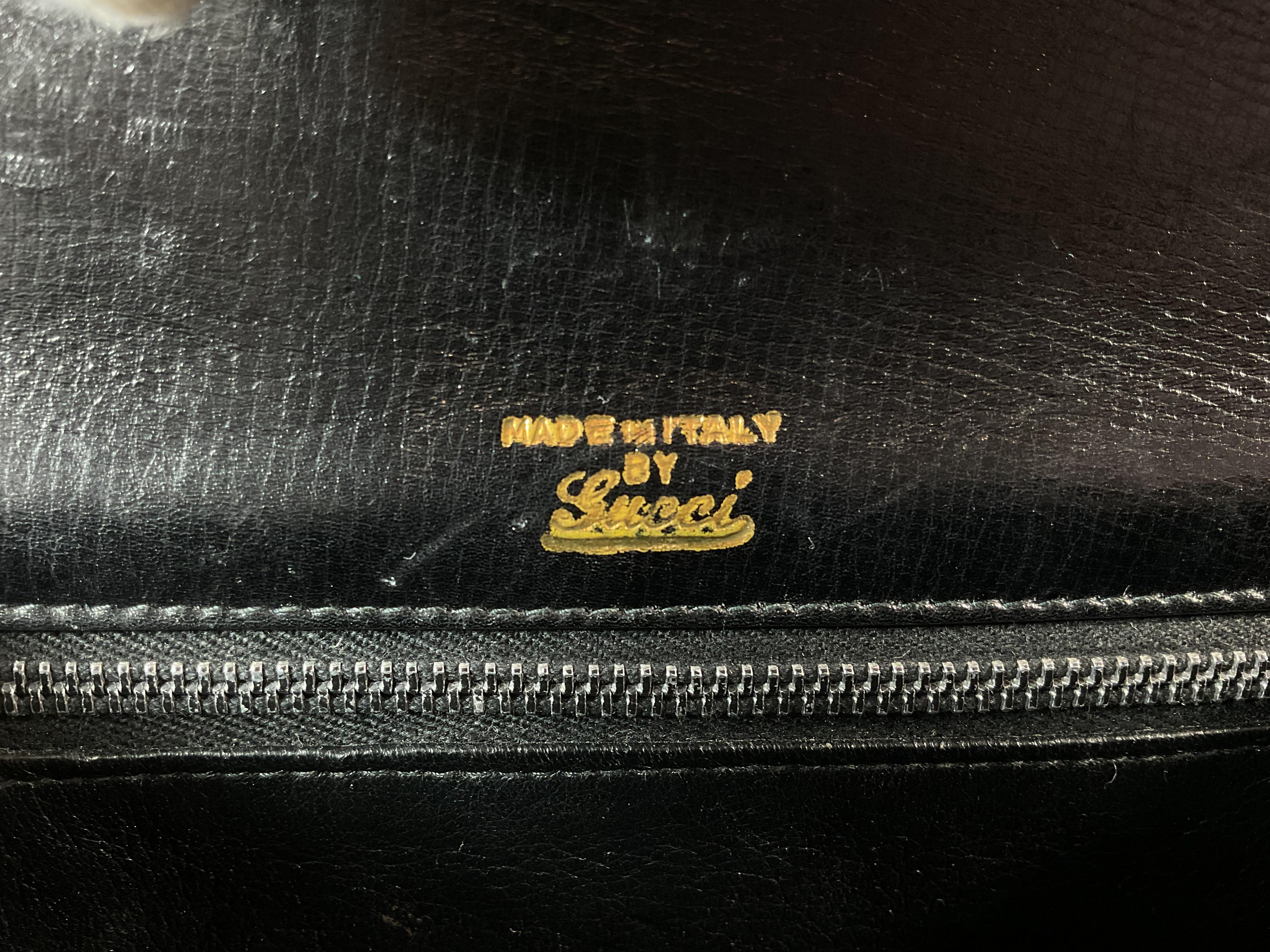 GUCCI 1960s Black Lizard Leather Handbag with Mini Wallet and Mirror For Sale 12