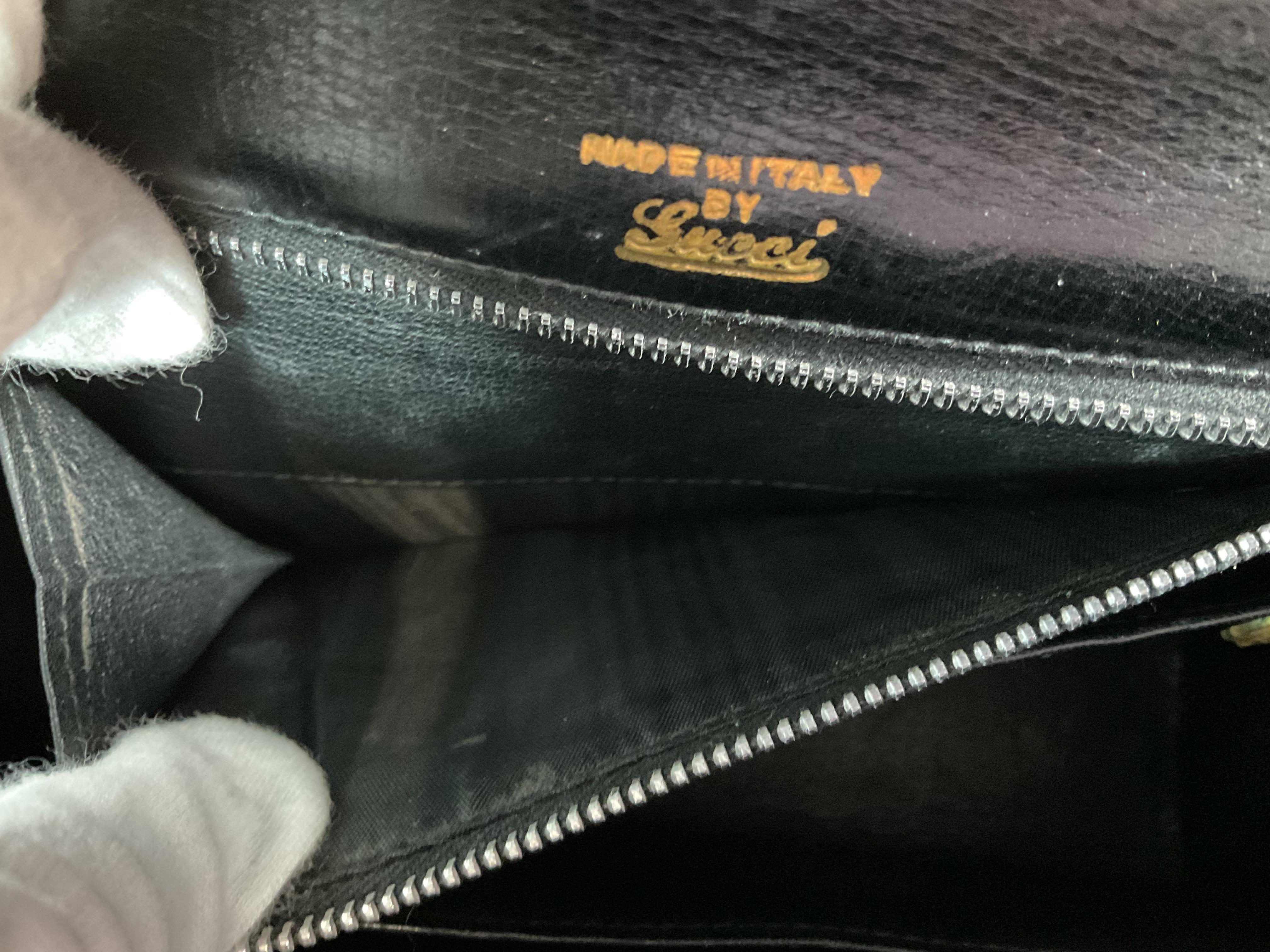 GUCCI 1960s Black Lizard Leather Handbag with Mini Wallet and Mirror For Sale 5