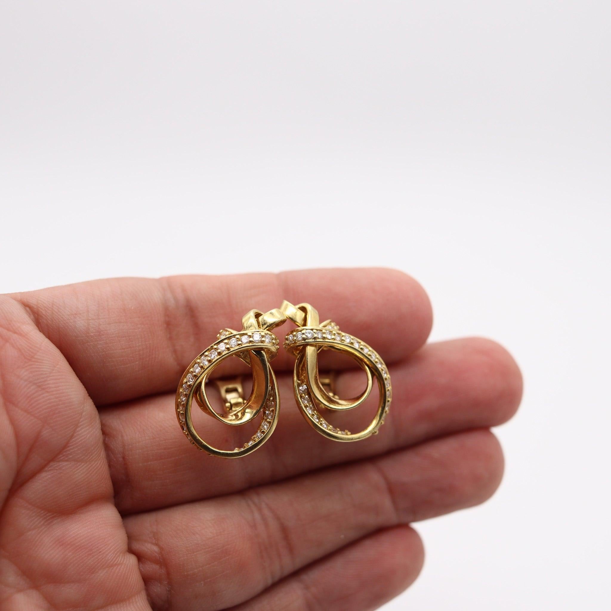 Women's GUCCI 1970 Horse-Whip Clips Earrings In Solid In 18Kt Gold & 1.68 Ctw Diamonds For Sale