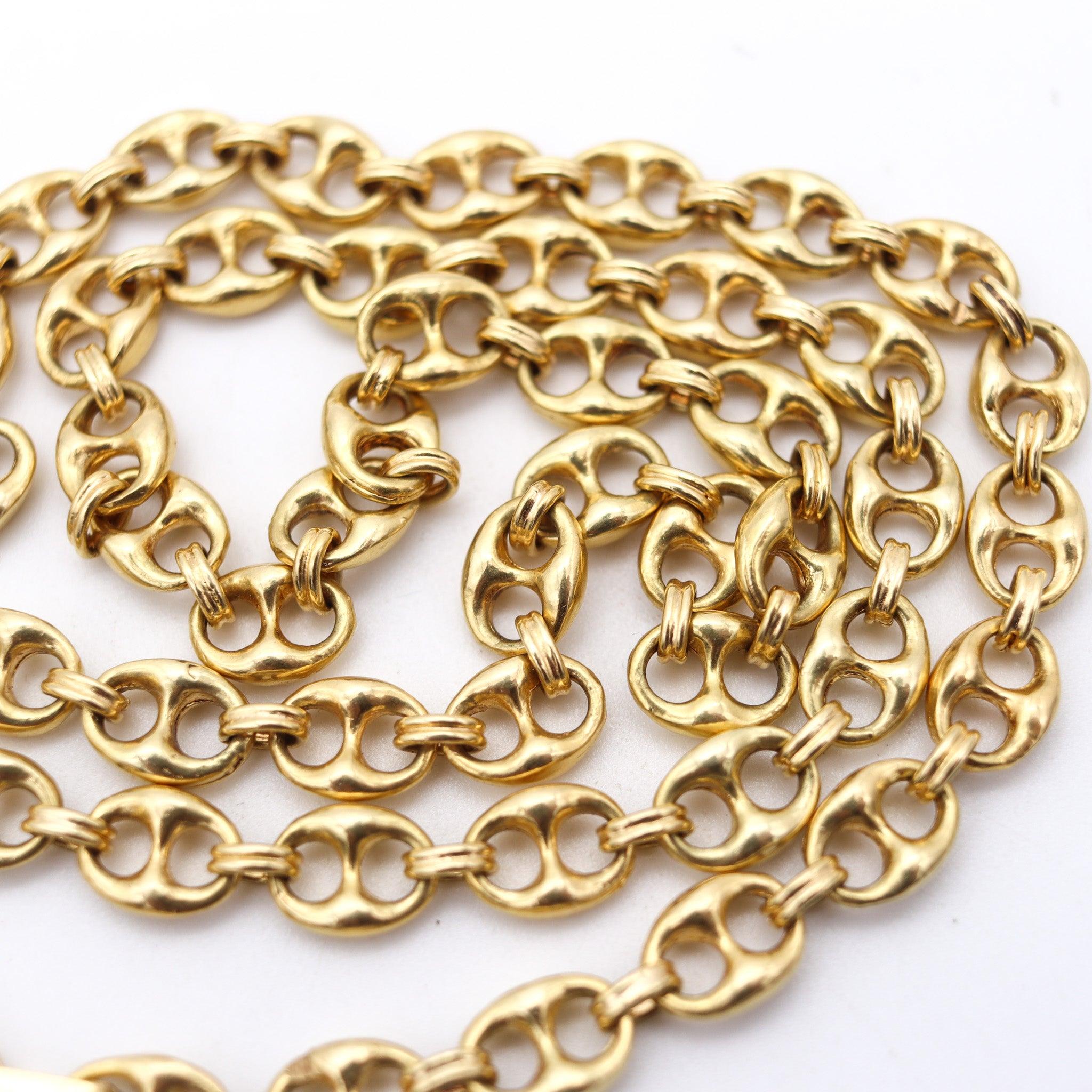 A mariner necklace-chain designed by Gucci.

This is a fabulous mariner chain created in Milano Italy by the luxury house of Gucci, back in the 1970's. This vintage long necklace-chain was crafted with multiples links in the shape of an anchor chain