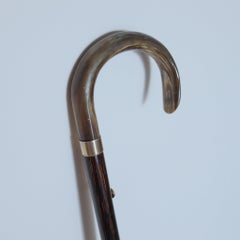 GUCCI 1970 Milano Walking Cane In Carved Horn And Wood And Gilt Bronze