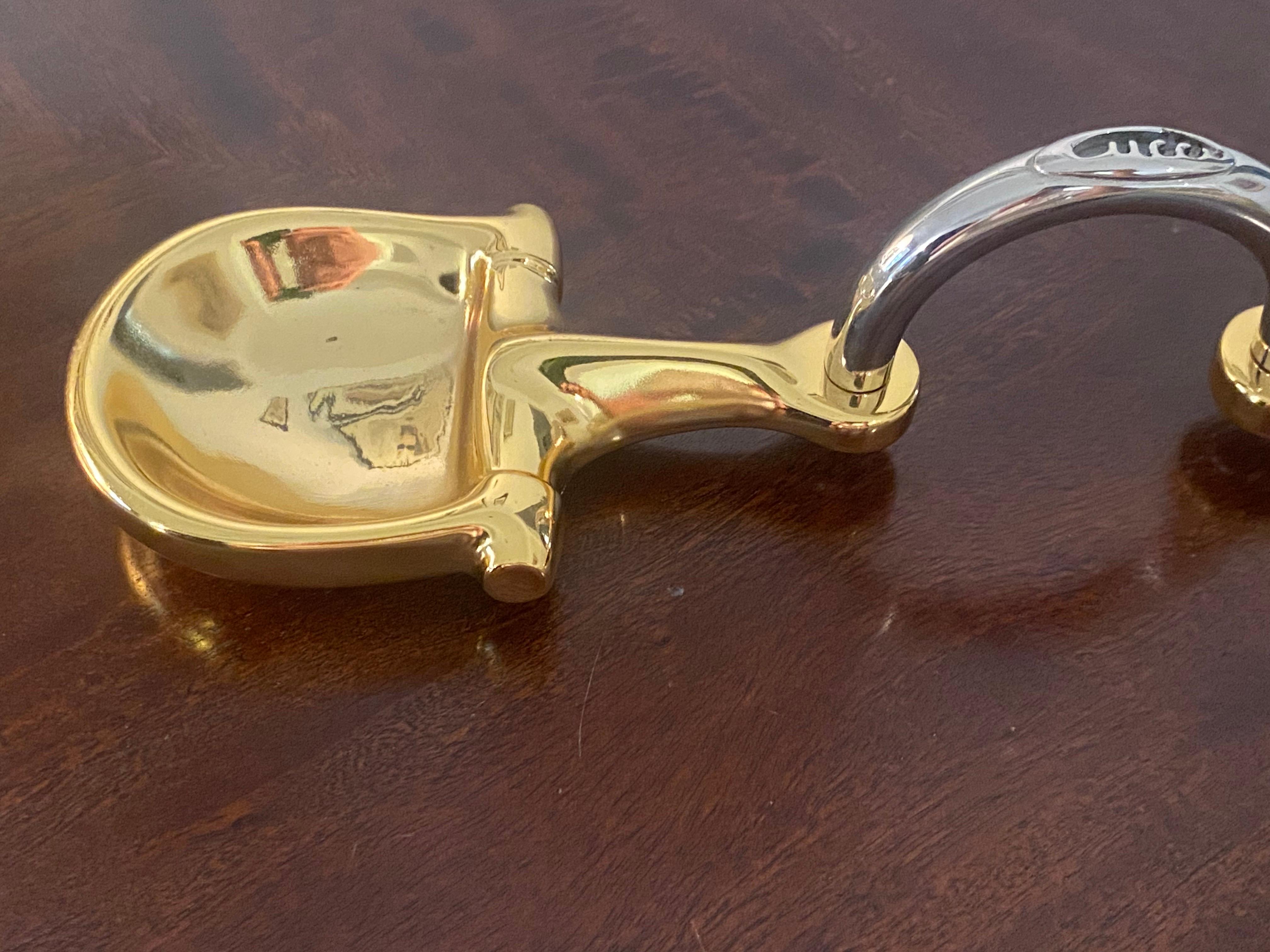 Plaqué or Cendrier ou plat à bibelots double en or 24K et nickel sur laiton, Gucci, années 1970 en vente