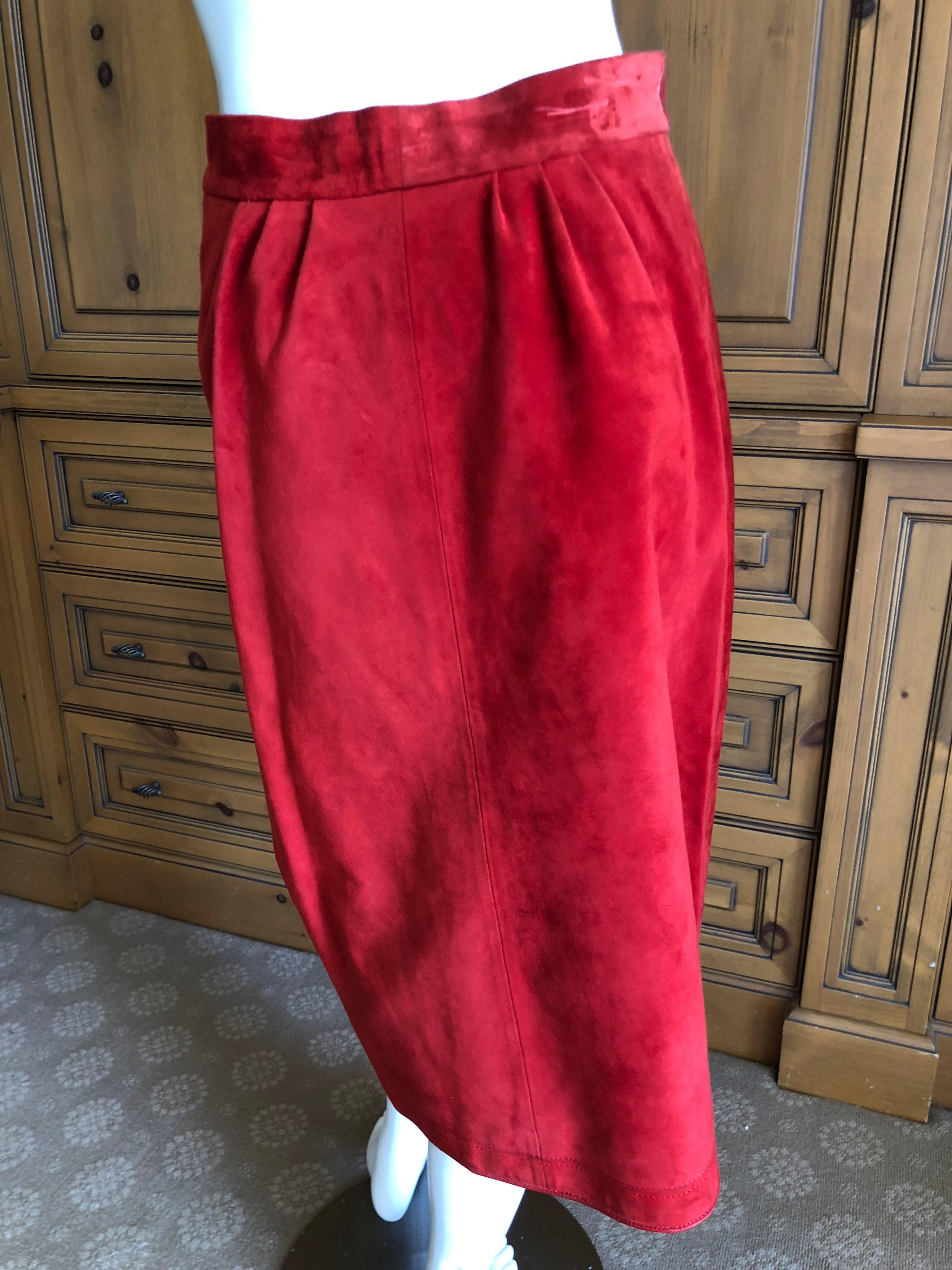  Gucci 1970's Red Leather Trim Suede Skirt with Chain Details and Big GG Buttons For Sale 3