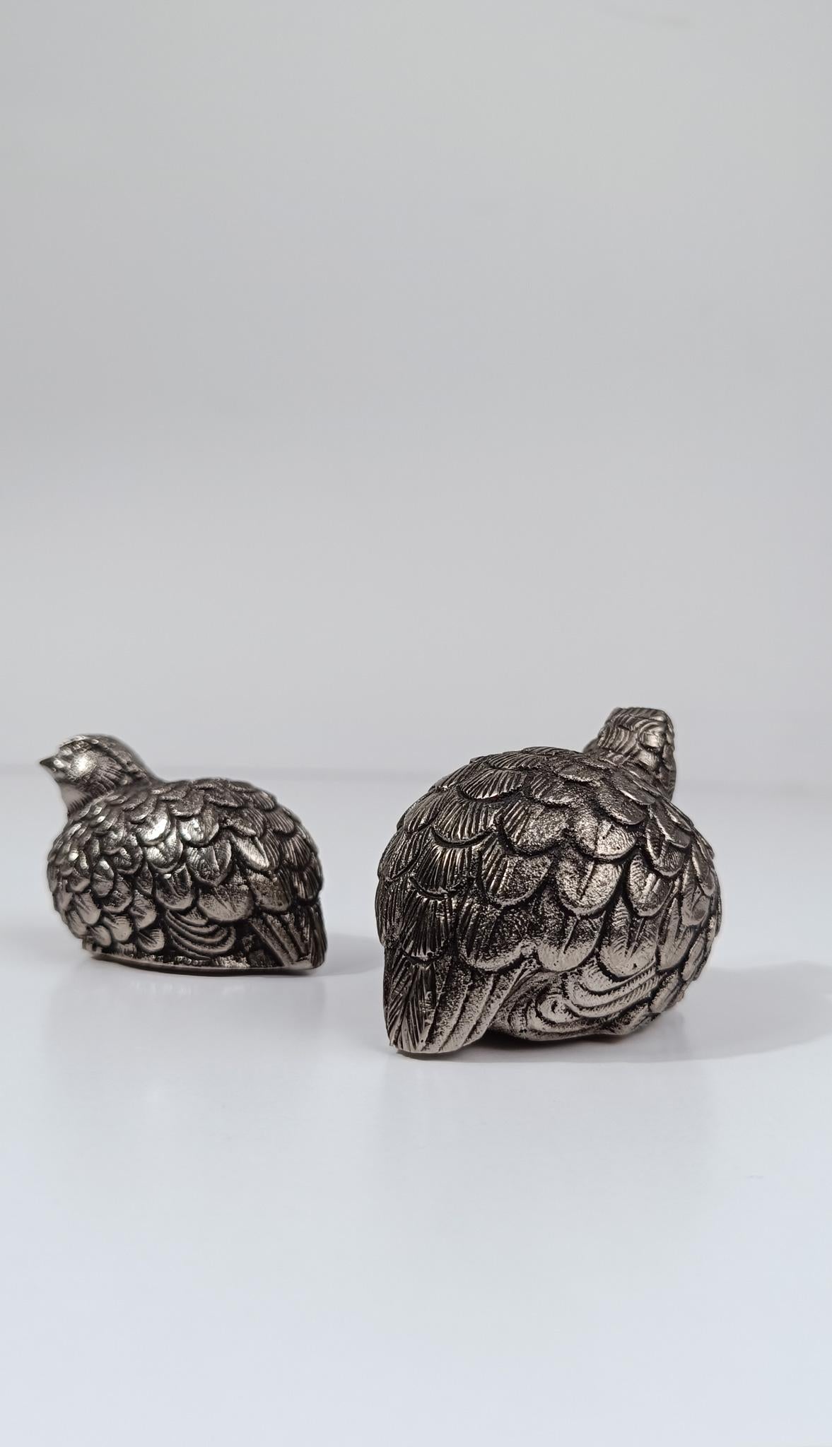 Shakers sale e pepe Gucci anni '70 / Figurine di quaglie placcate in argento in vendita 4