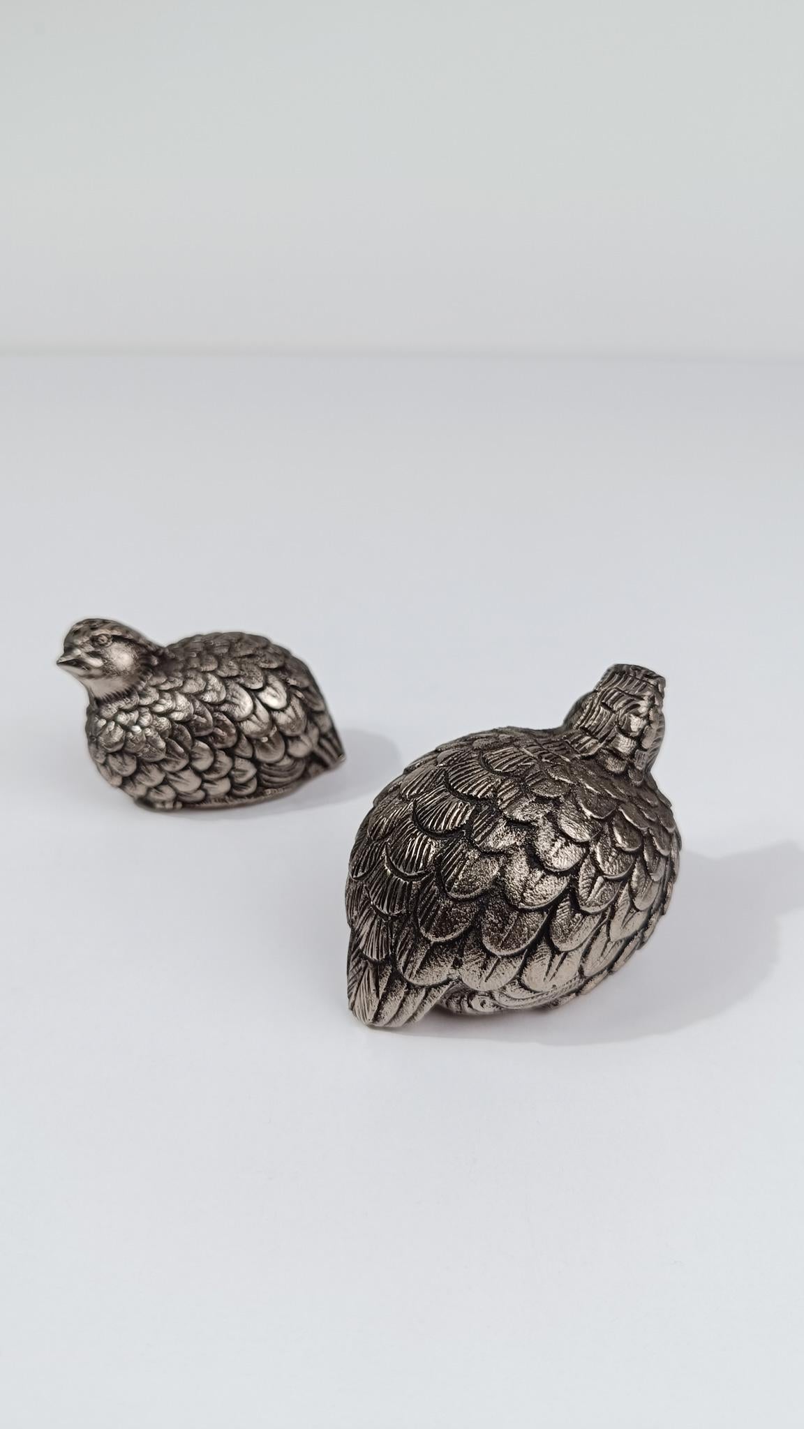 Shakers sale e pepe Gucci anni '70 / Figurine di quaglie placcate in argento in vendita 5