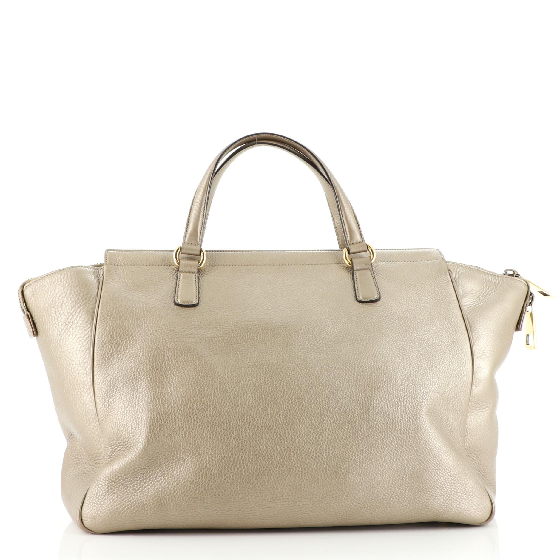 Gucci 1973 Top Handle Tasche aus Leder Medium im Zustand „Gut“ in NY, NY