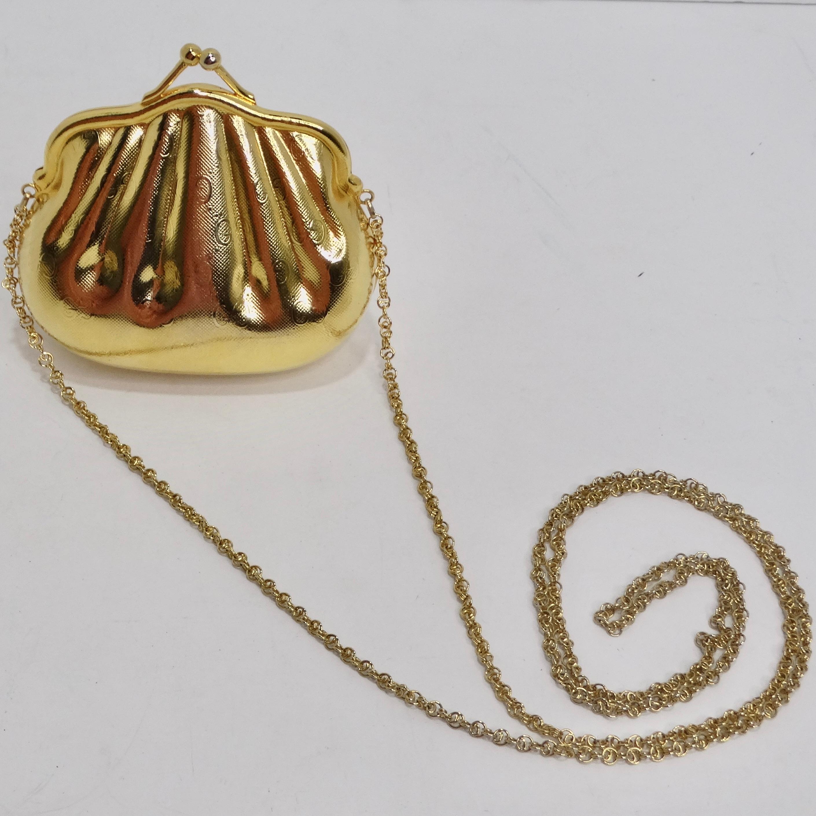Gucci 1980s Gold Tone Metal Shell Minaudière Evening Bag For Sale 6