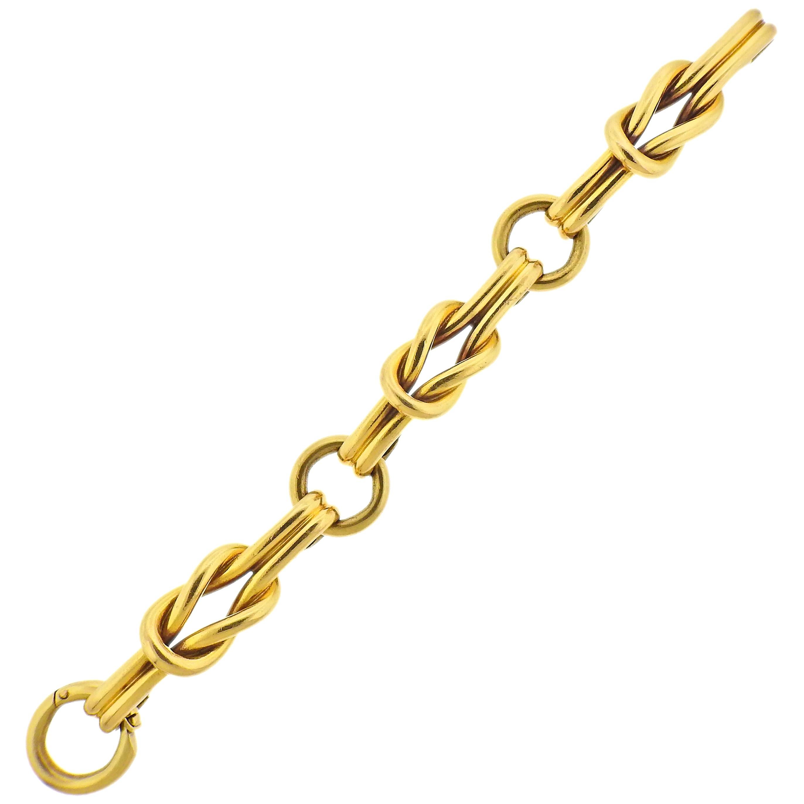 Gucci 1980s Hercules Knot Gold Bracelet