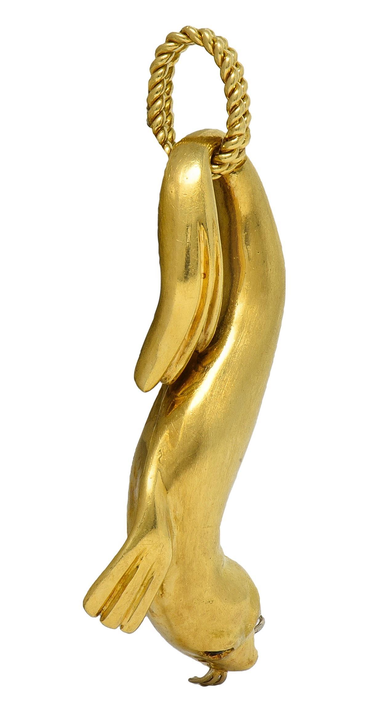 Round Cut Gucci 1980's Sapphire 18 Karat Two-Tone Gold Vintage Seal Animal Pendant For Sale