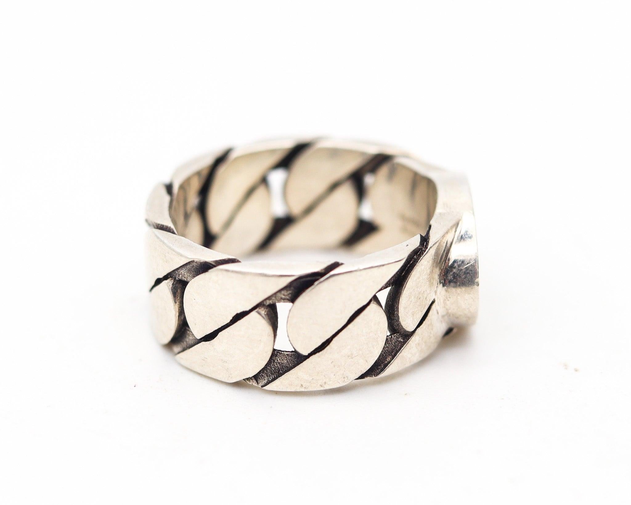 GUCCI 1990 Milán Anillo modernista con logotipo GG esmaltado en plata de ley .925 maciza en venta 1