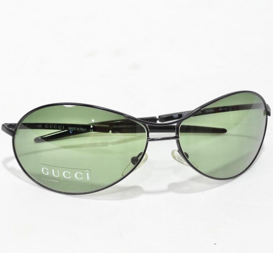 Lunettes de soleil Gucci 1990 noir/lentilles vertes en vente 5
