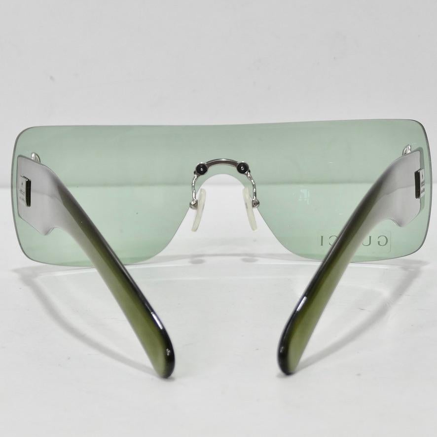Gucci 1990er Sonnenbrille Grün für Damen oder Herren im Angebot