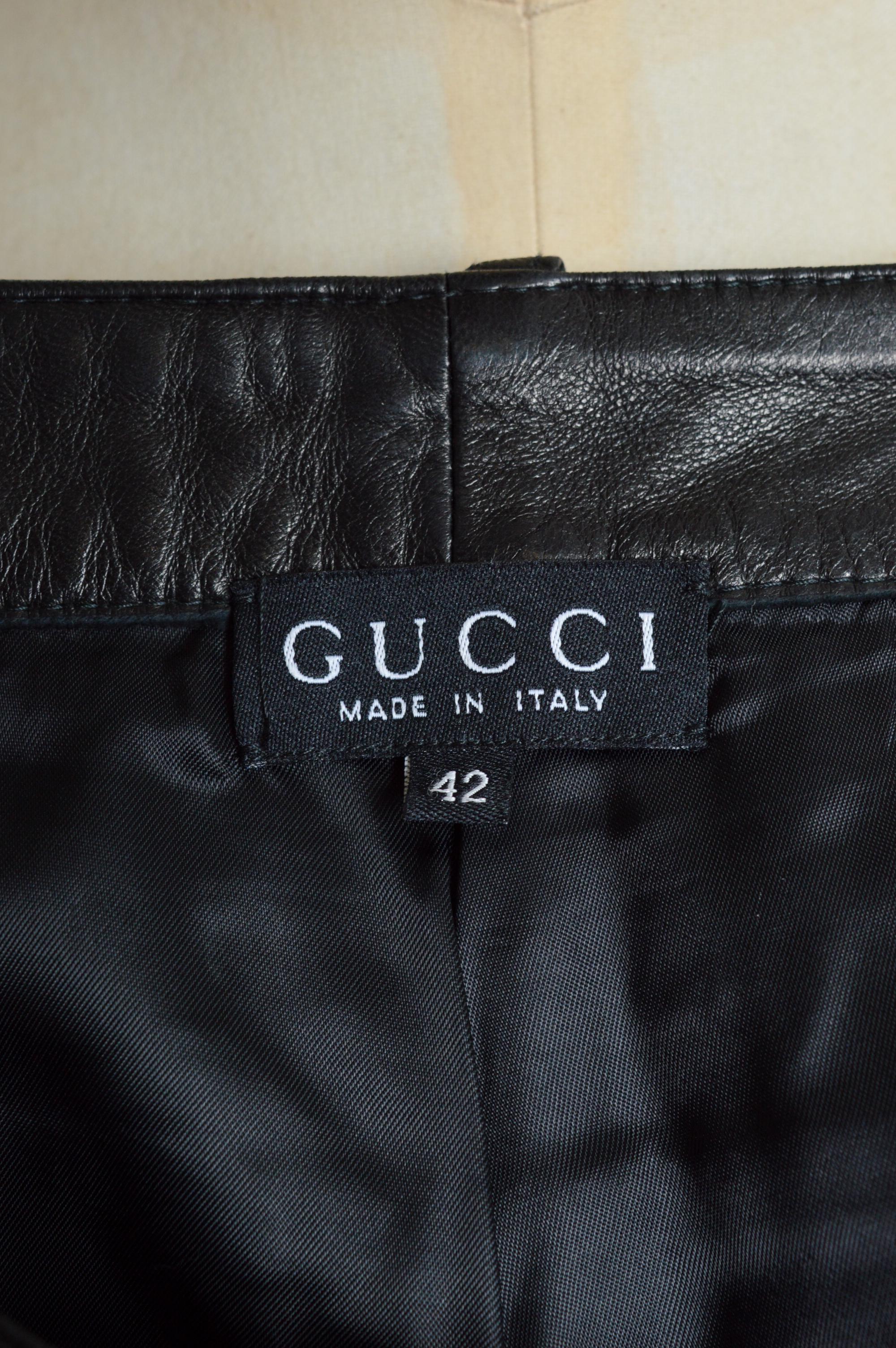 GUCCI 1998 by Tom Ford Black butter soft lamb skin leather pants - Trousers For Sale 3