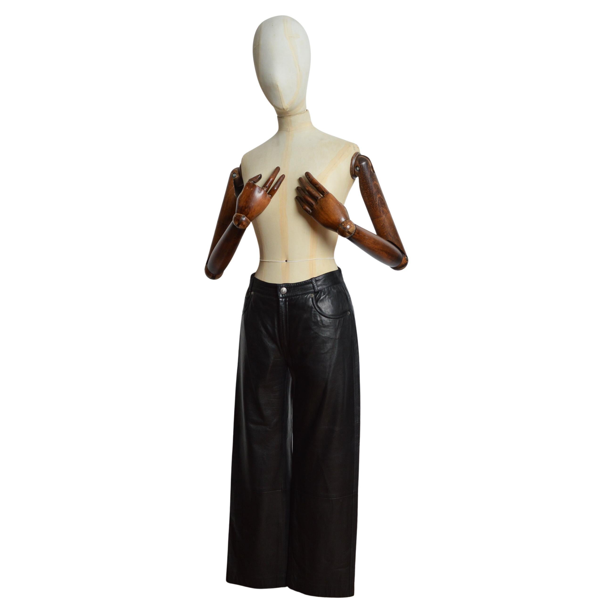 GUCCI 1998 by Tom Ford Black butter soft lamb skin leather pants - Trousers For Sale