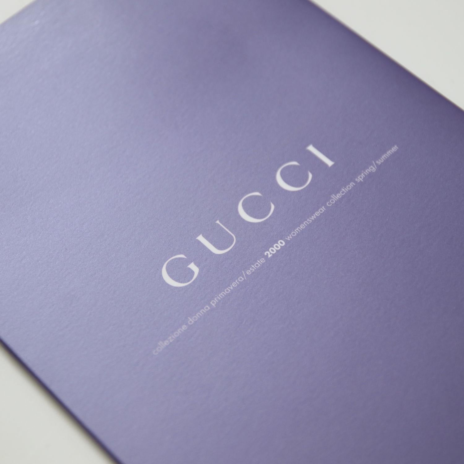 GUCCI 2000 Spring / Summer Catalogue / Folders 

Runway Collection by Tom Ford

Format: approx. 26 cm x 15.5 cm
A must for fashion fans and collectors.

Buy Now Or Cry Later!

The catalogue is in good condition (see photo).
