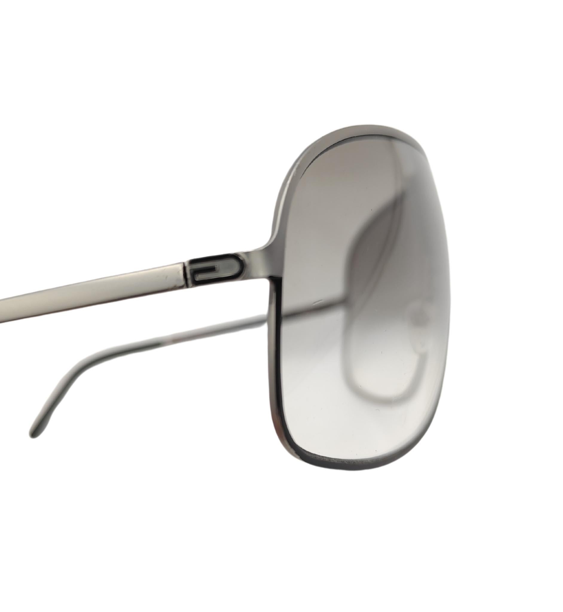 Gucci 2000s clear oversized sunglasses For Sale 2