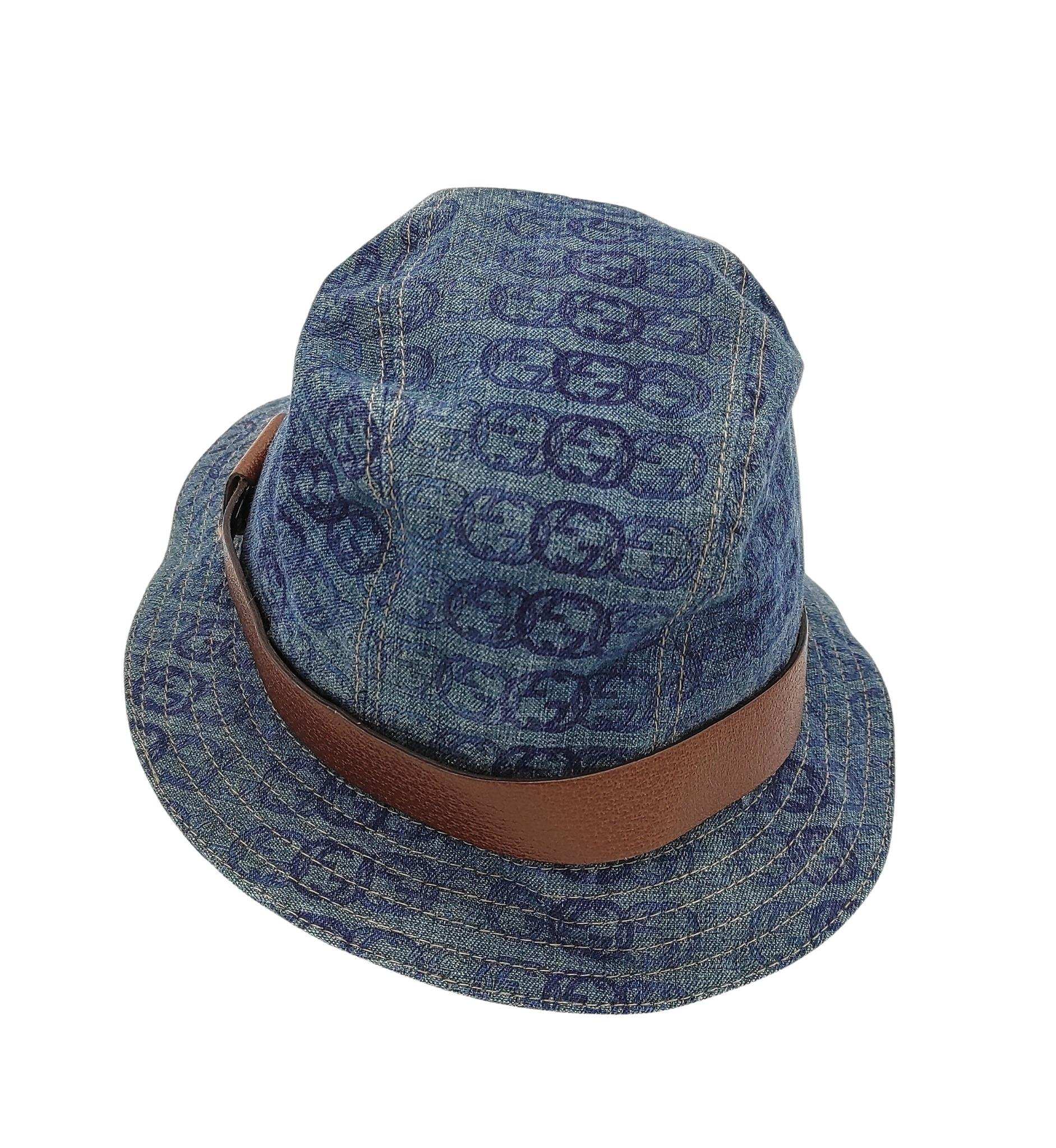 Gucci 2000s denim monogram bucket hat In Good Condition For Sale In Milano, IT