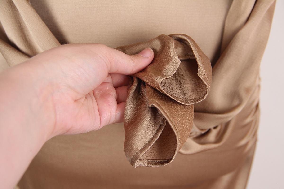 Gucci 2004 silk dress For Sale 2