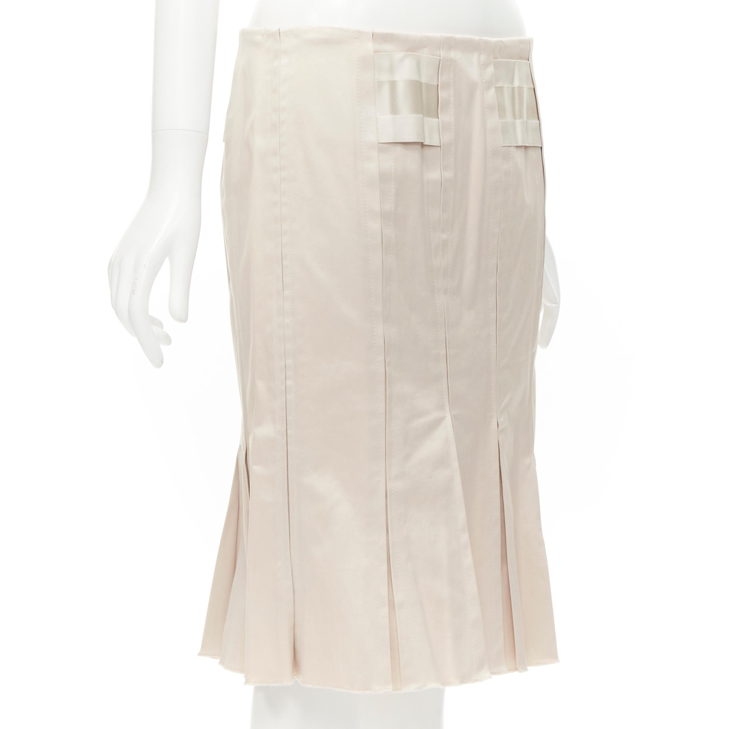 Beige GUCCI 2004 Vintage Tom Ford web grosgrain panel constructed pleated skirt IT40 S