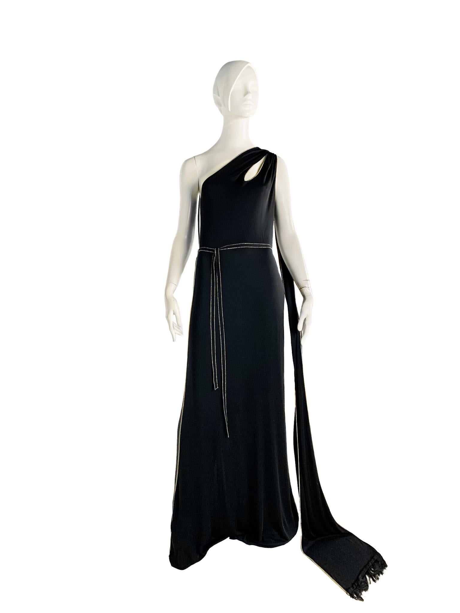 Gucci 2006 One-Shoulder Gown with Fringed Scarves/Train, Cutouts, Gold Topstitch In Excellent Condition In TARRAGONA, ES