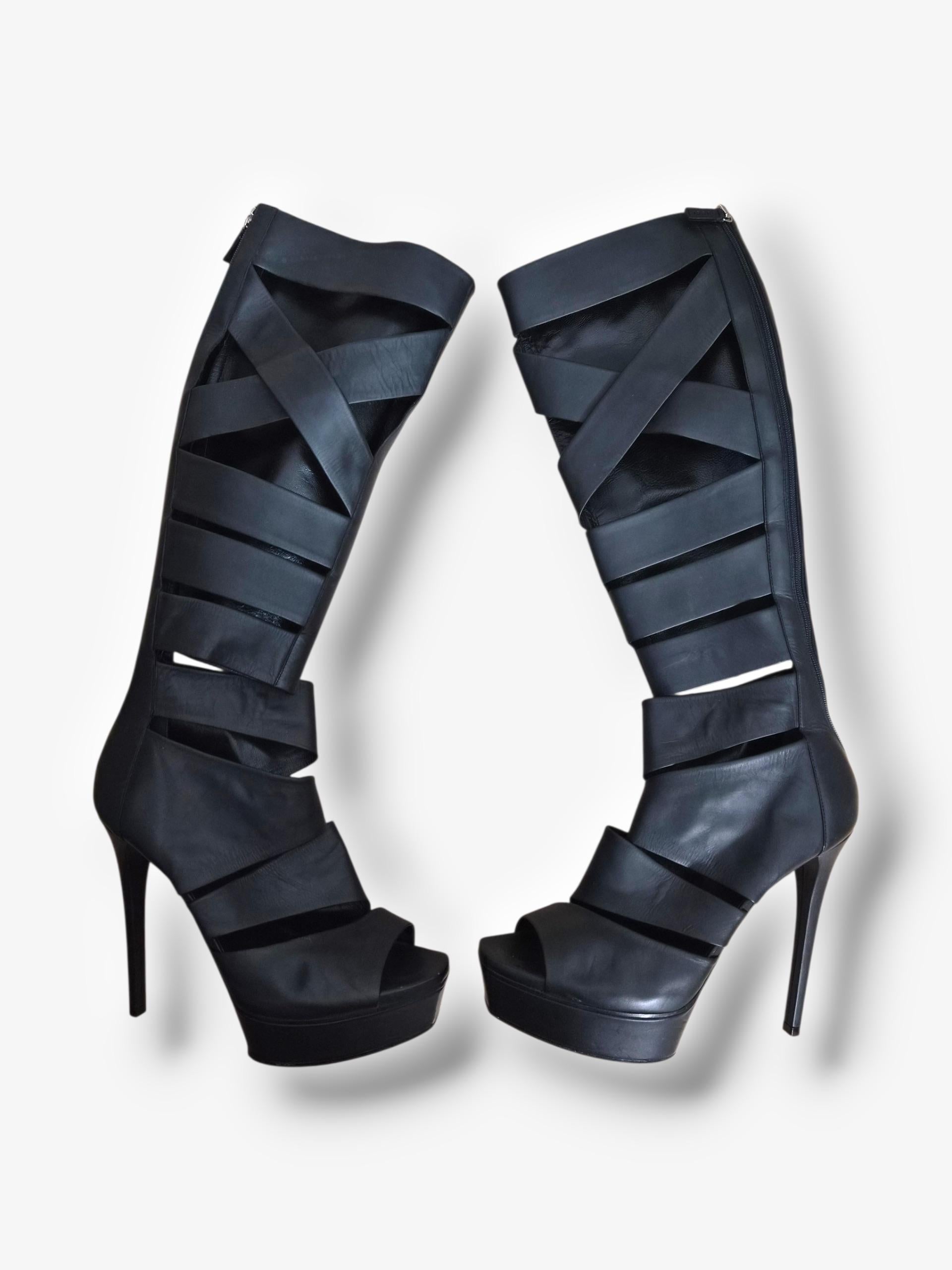 Gucci 2010 bandage bottes Helena en vente 1