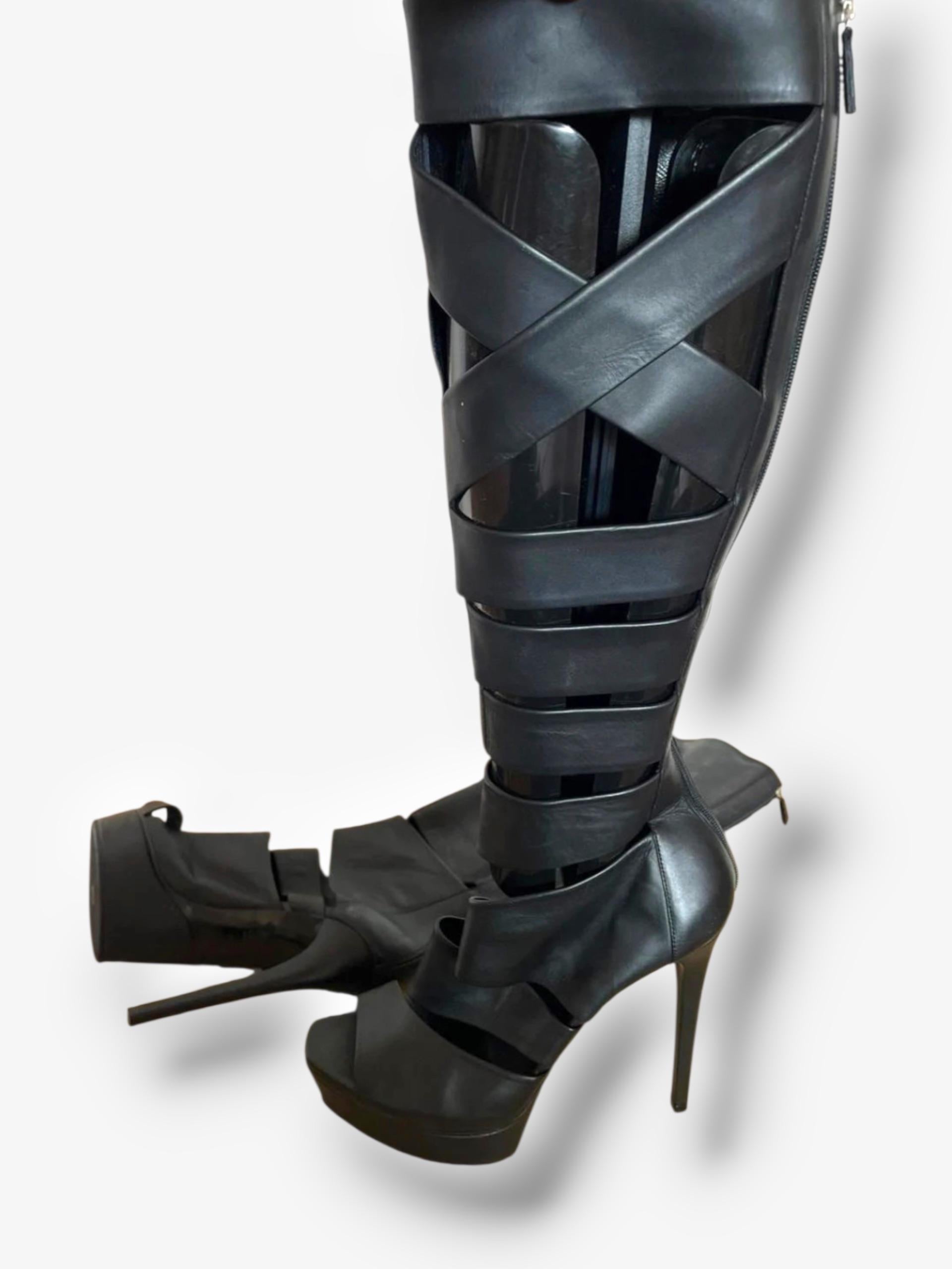 Gucci 2010 bandage bottes Helena en vente 4