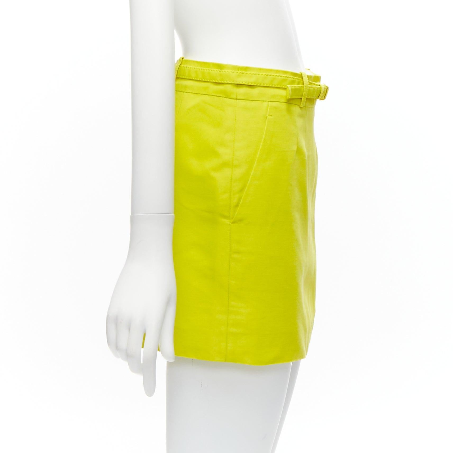 Women's GUCCI 2011 neon yellow gold skinny belt darted slant pockets mini skirt IT36 XXS For Sale