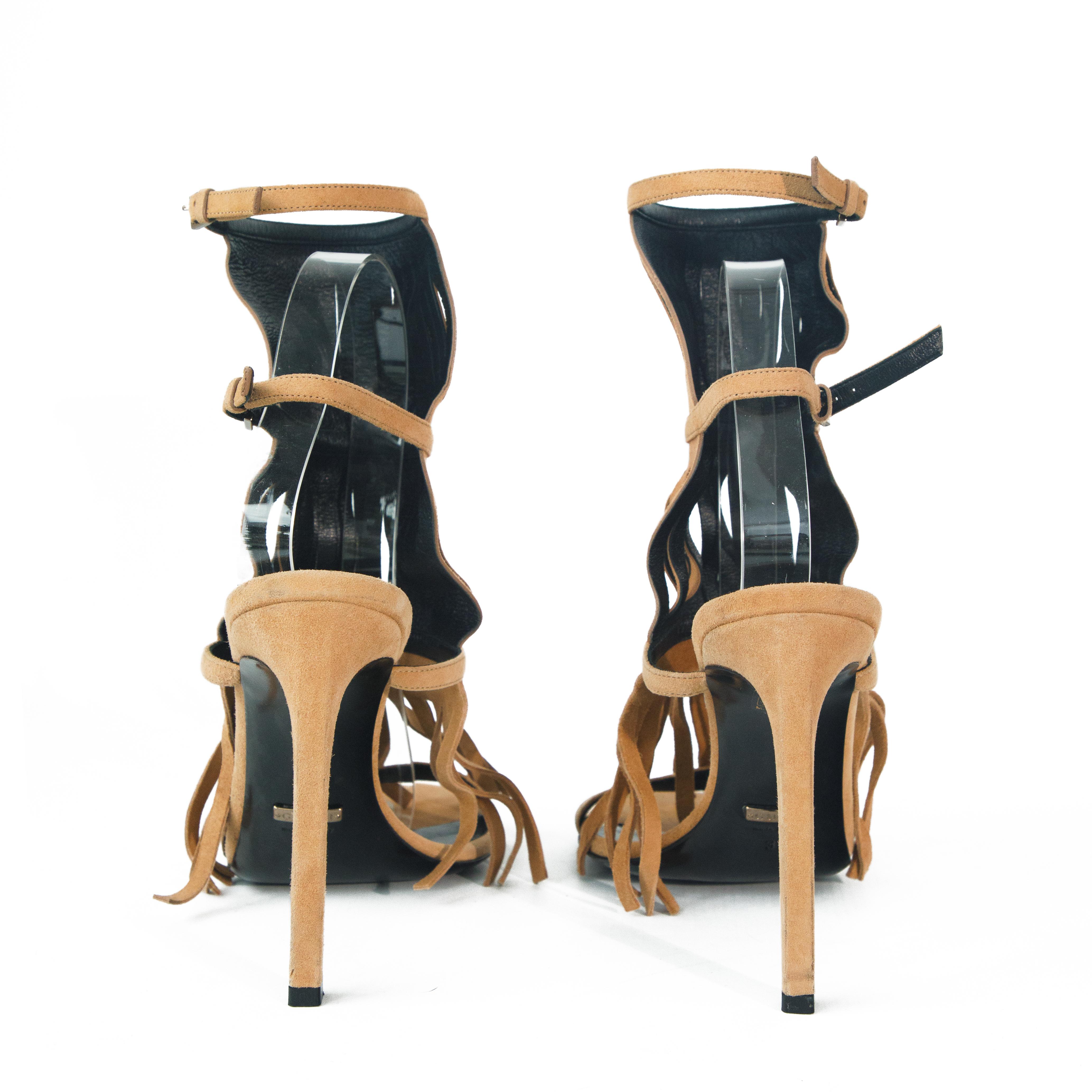 Gucci 2014 Becky Suede Fringe Gladiator Heels size 37 For Sale 1