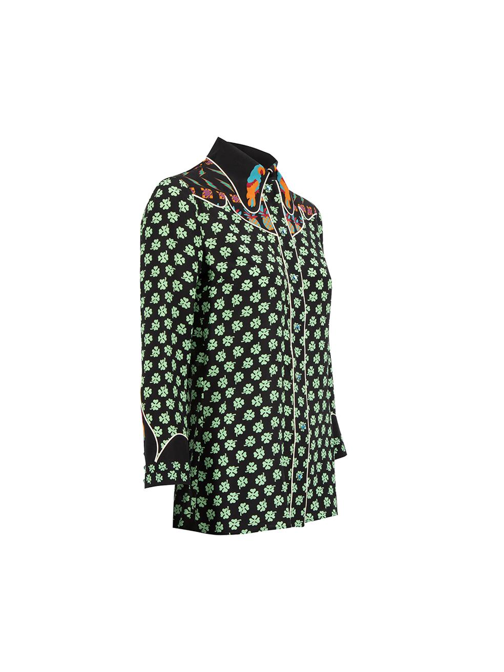 CONDITION is Very good. Minimal wear to blouse is evident. Minimal wear to both sleeve cuffs with small pulls to the silk weave on this used Gucci designer resale item.
  
Details
2015
Multicolour
Silk
Blouse
Four leaf clover pattern
Long