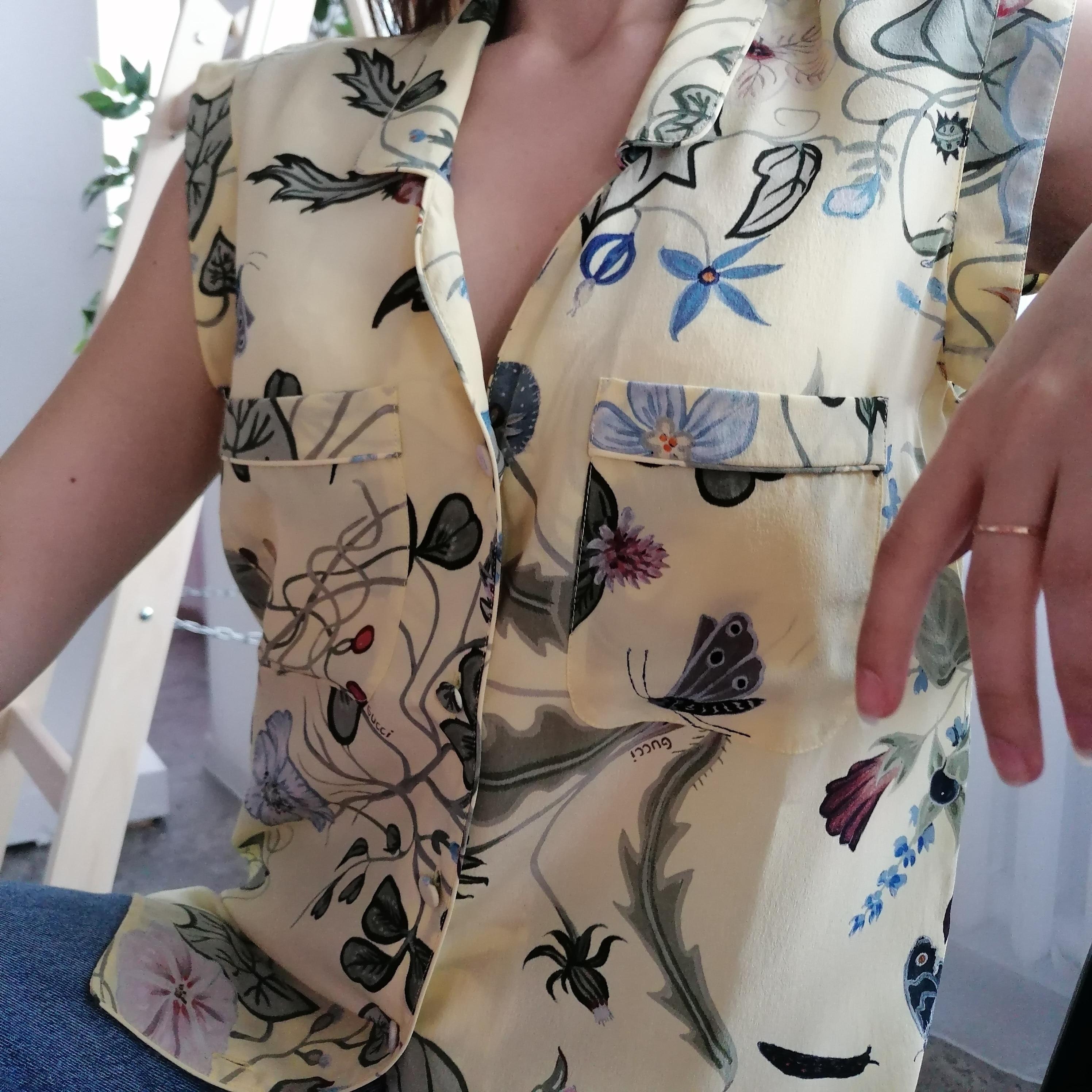 GUCCI 2015 LOGO Silk Flora Kris Knight Flora Print Blouse  USA 8 Rizzoli & Isles 2