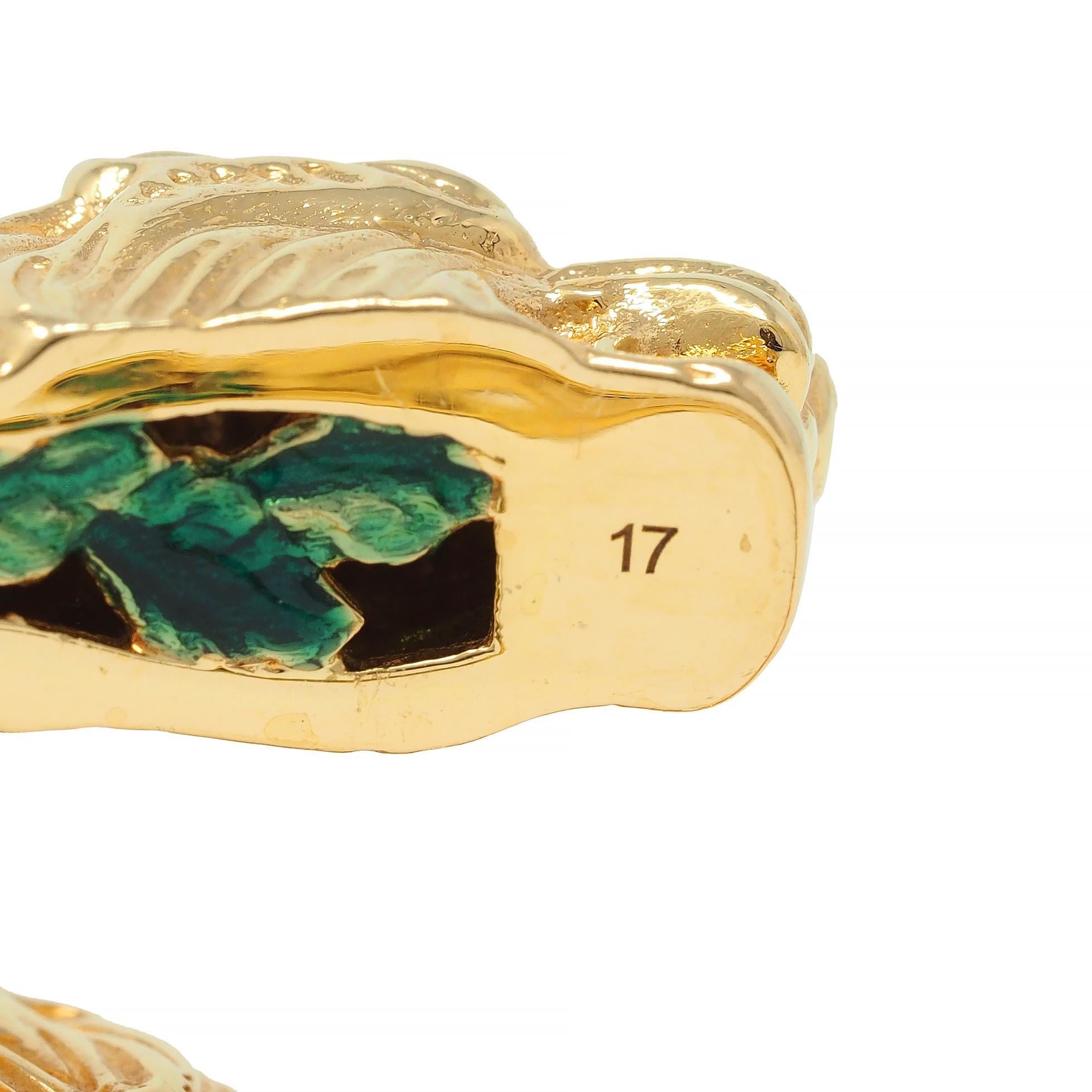 Gucci 2016 Tsavorite Enamel 18 Karat Yellow Gold Dionysus Tiger Cuff Bracelet For Sale 7