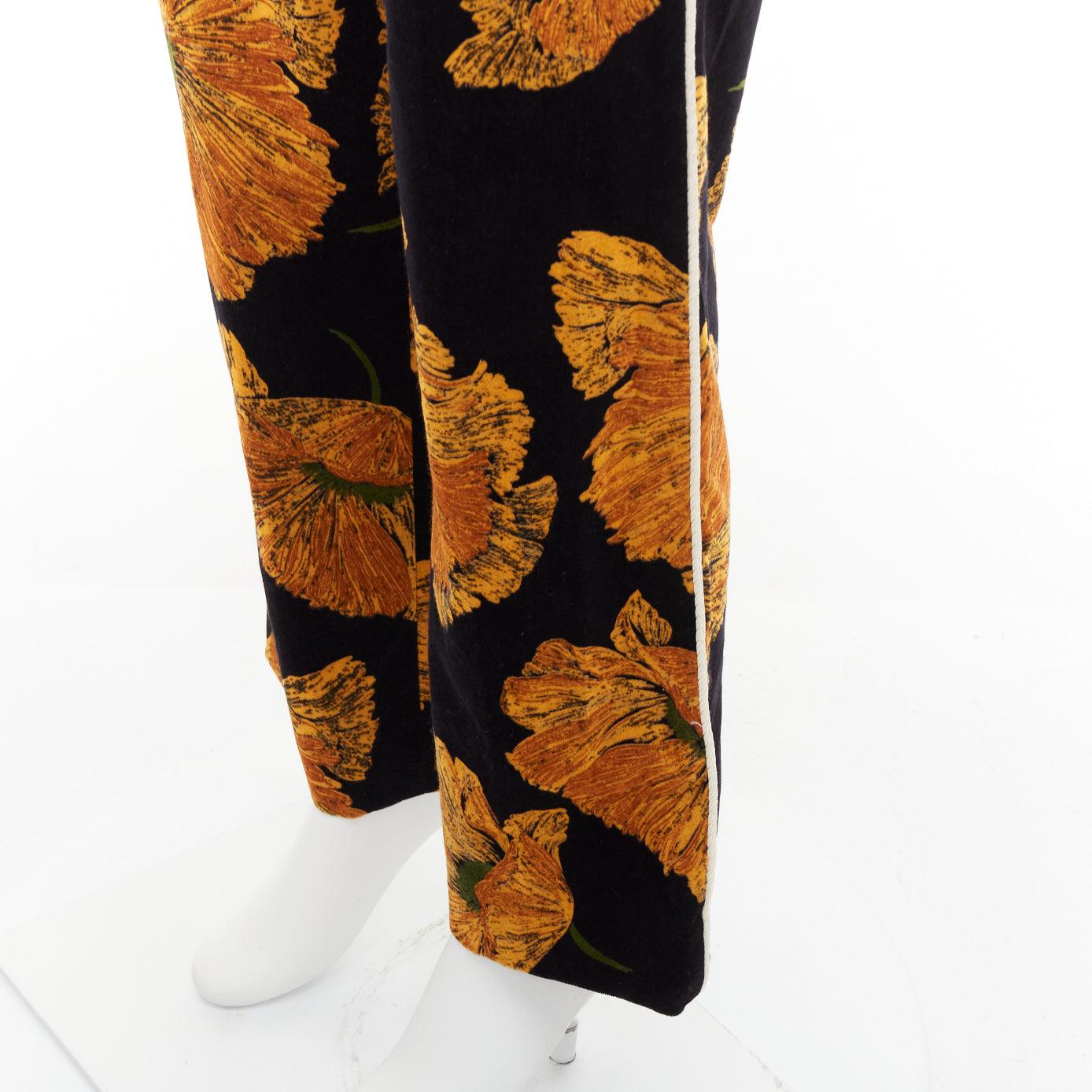 GUCCI 2017  Alessandro Michele gold floral velvet straight pants IT38 XS For Sale 2