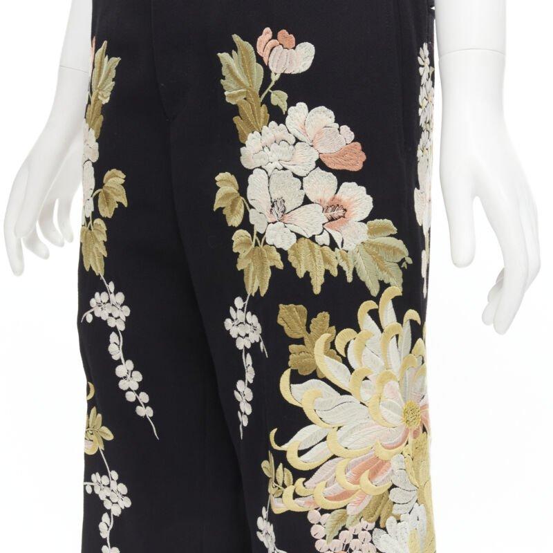 GUCCI 2017 black wool chrysanthemum floral embroidery wide leg trousers IT38 XS
Reference: MELK/A00087
Brand: Gucci
Designer: Alessandro Michele
Collection: 2017
Color: Black
Pattern: Floral
Closure: Button
Extra Details: 5-pocket design. Oriental