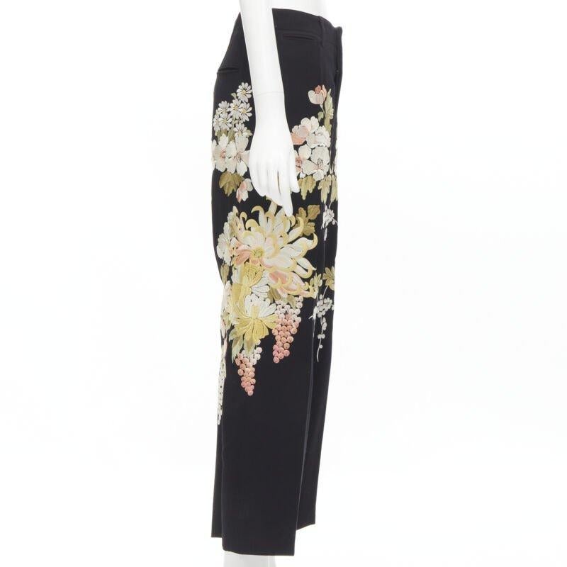 GUCCI 2017 black wool chrysanthemum floral embroidery wide leg trousers IT38 XS In Excellent Condition For Sale In Hong Kong, NT