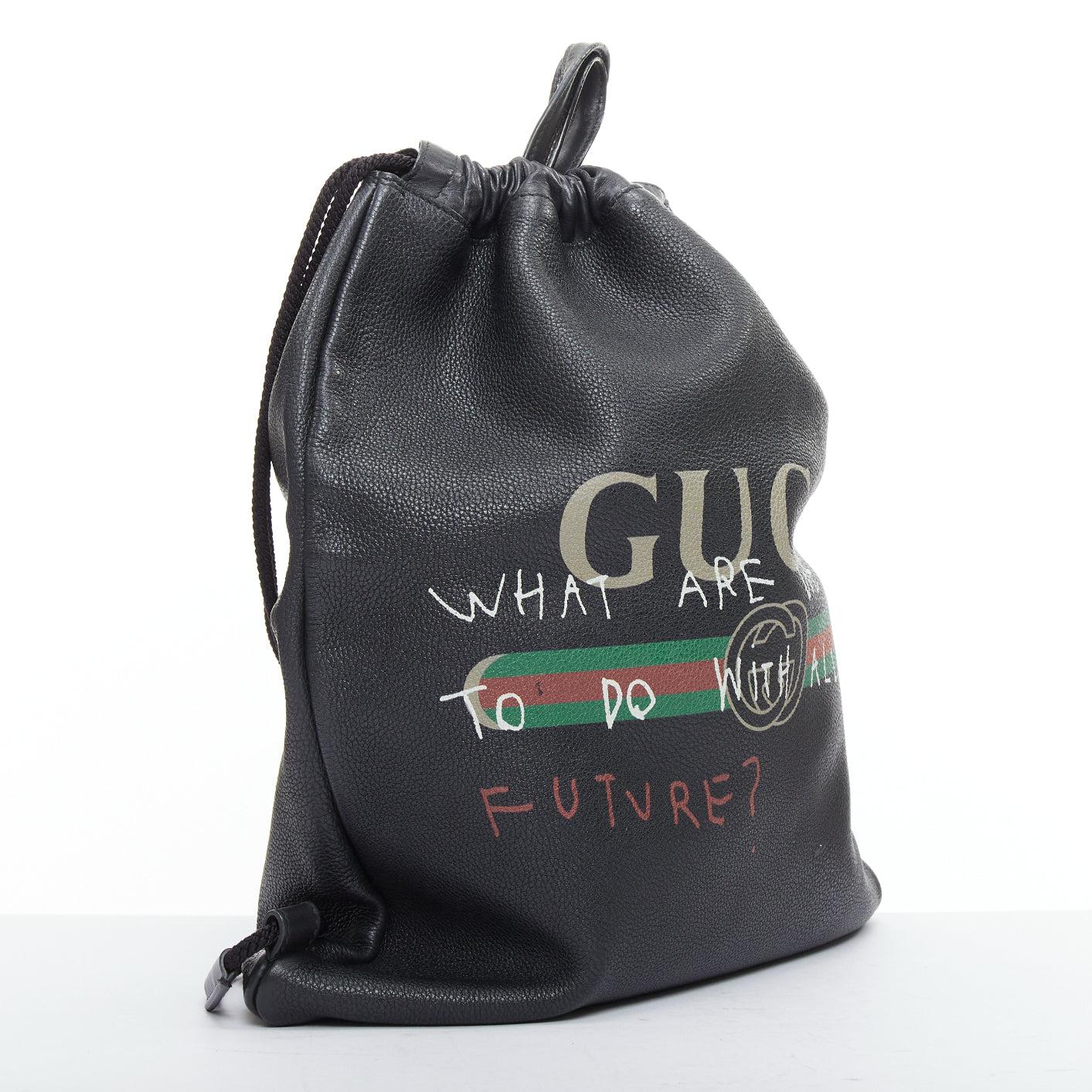 Noir GUCCI 2017 Coco Capitan black leather graffiti drawstring backpack tote bag en vente