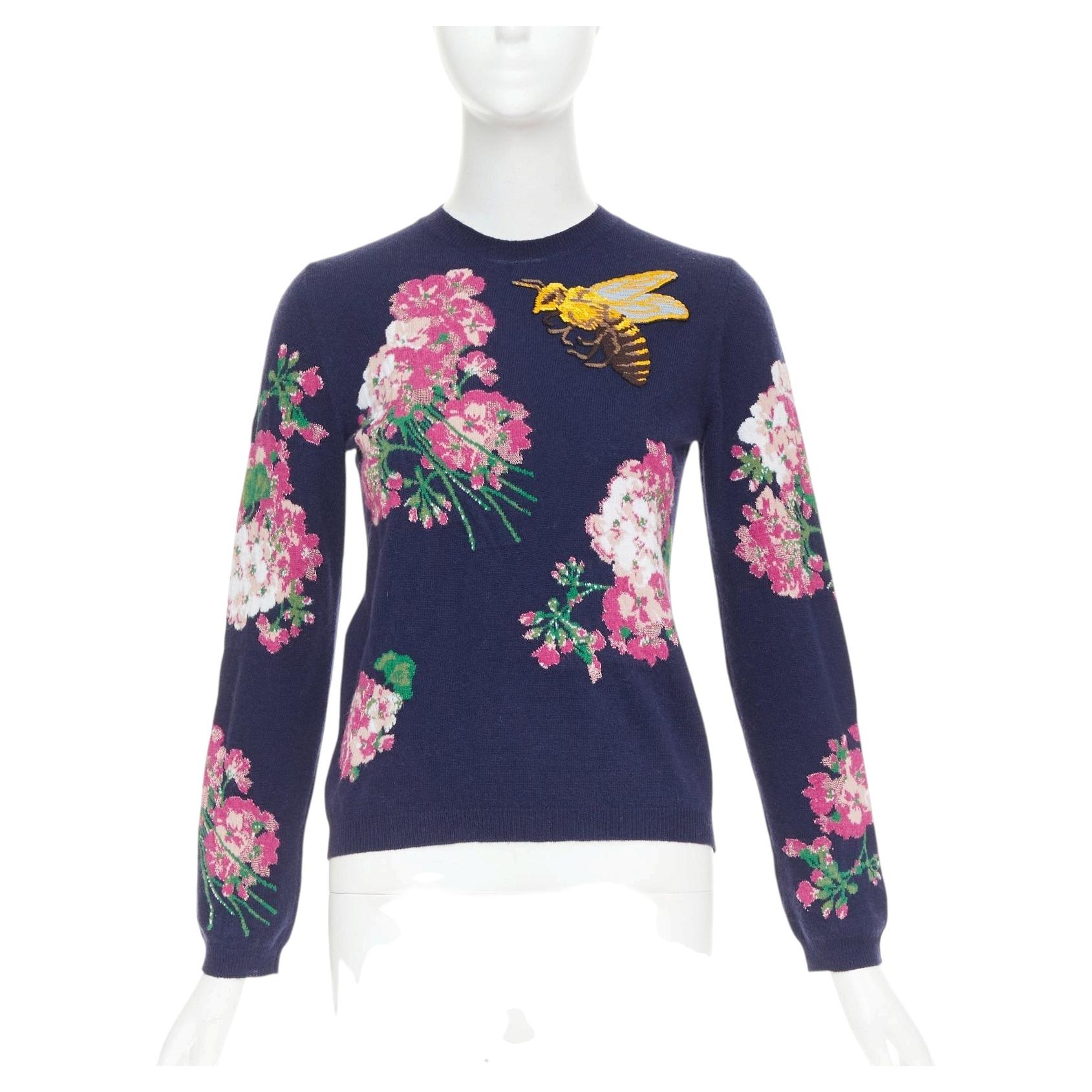 GUCCI 2017navy wool Floral  Bee needlepoint embroidery sweater XS