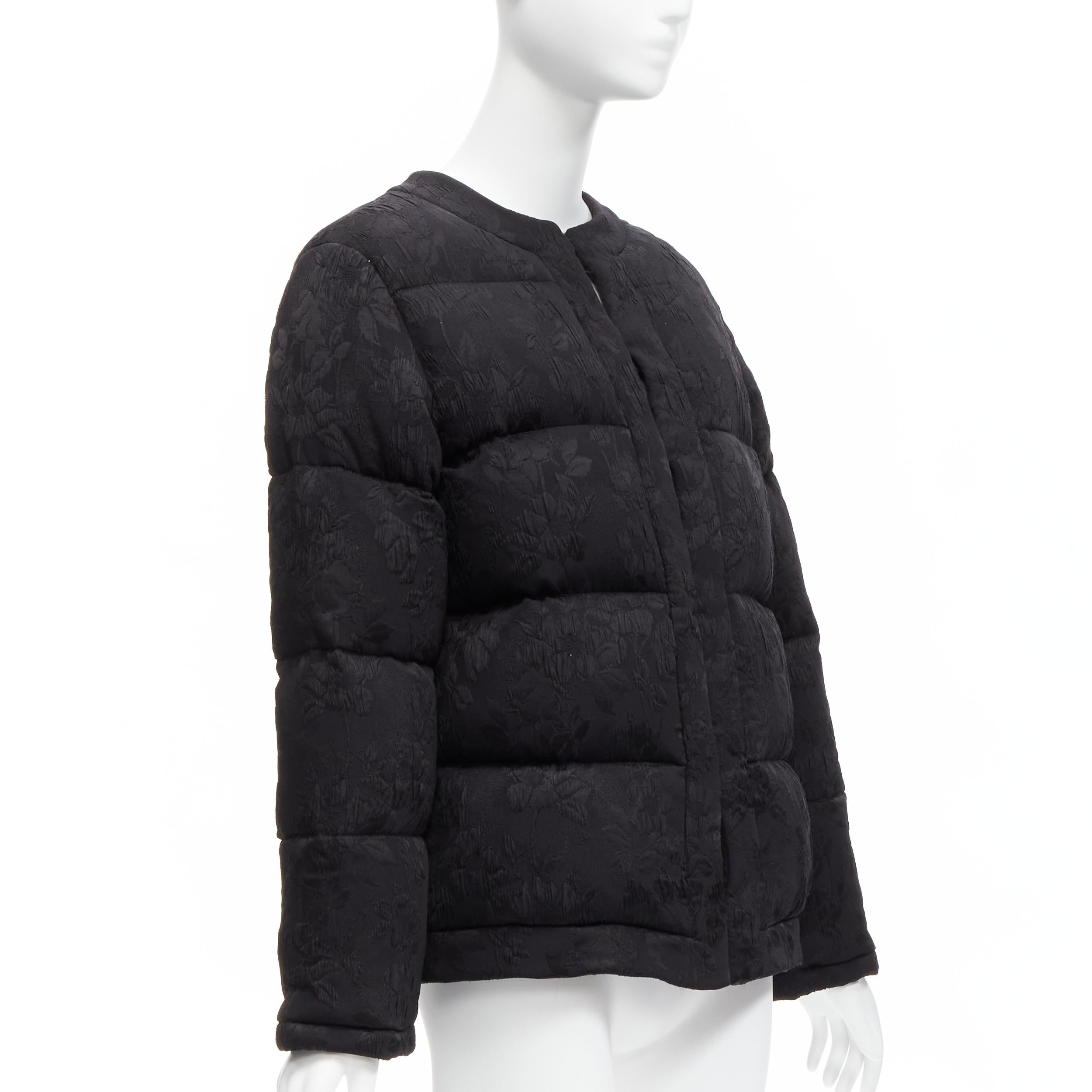 GUCCI 2018 black floral silk jacquard goose down padded puffer jacket IT38 XS In Excellent Condition In Hong Kong, NT