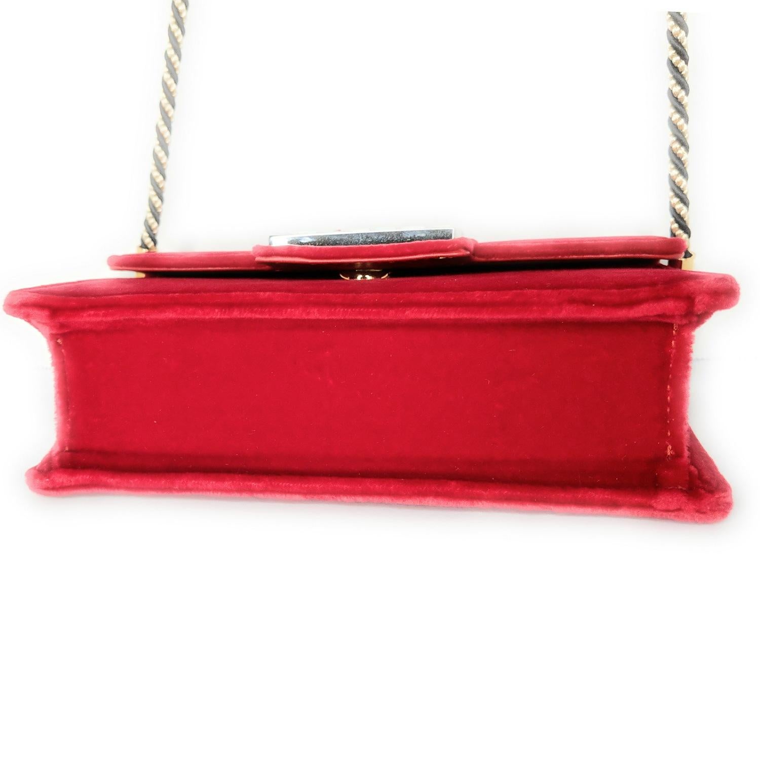 Red Gucci 2018 Broadway Mini Velvet Flap Bag