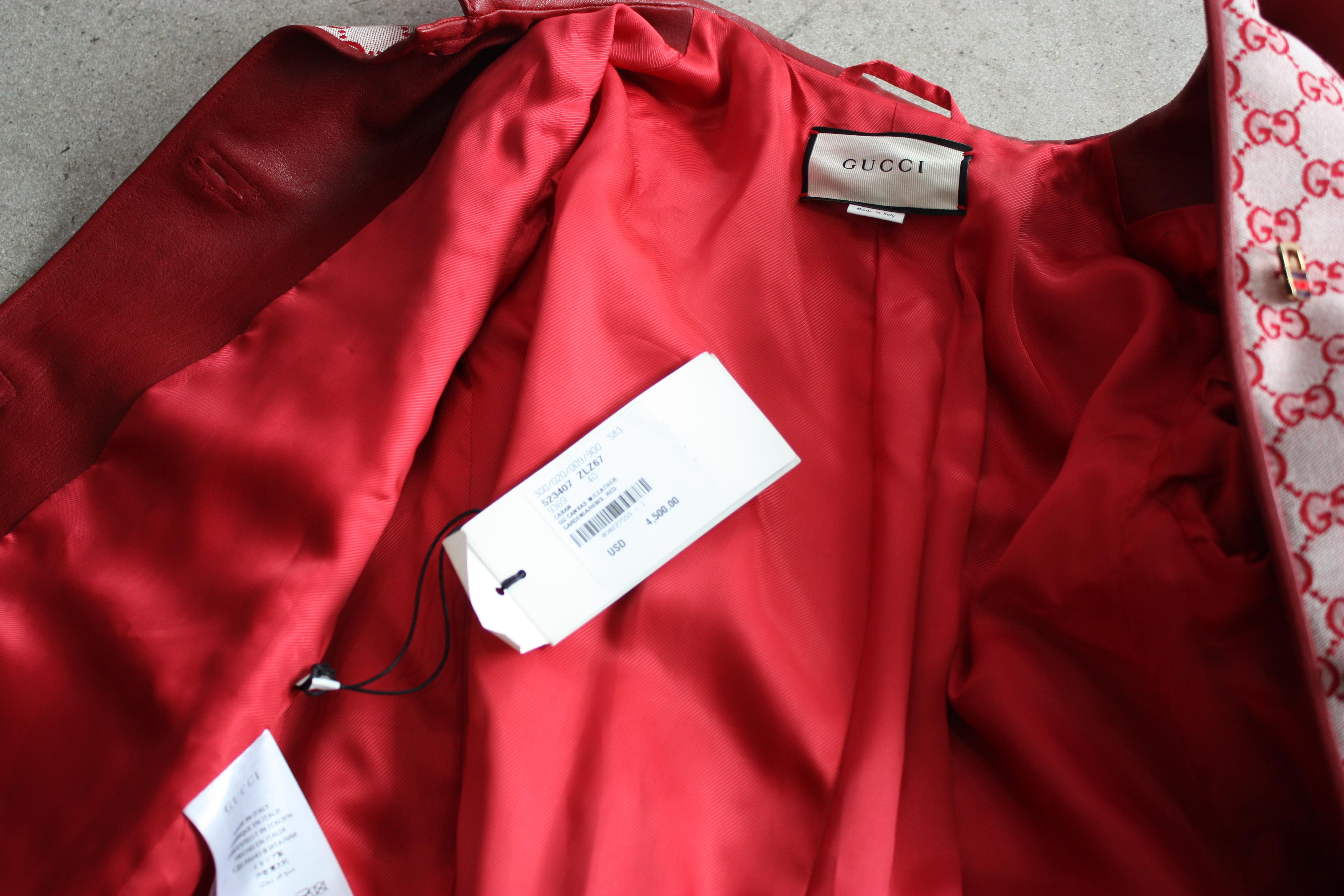GUCCI Veste trapèze avec logo rouge (vendue), taille 40, 2018  en vente 5