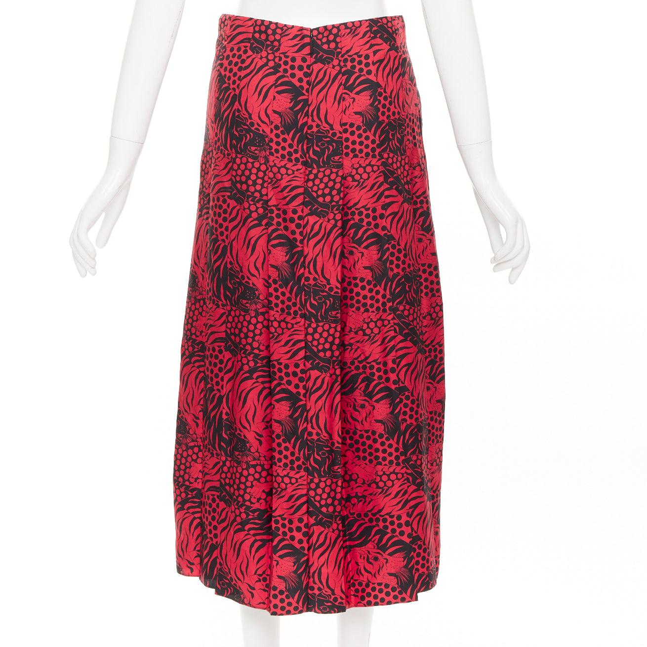De las mujeres GUCCI 2018 Michele negro rojo 100% seda estampado tigre falda midi plisada IT38 XS en venta